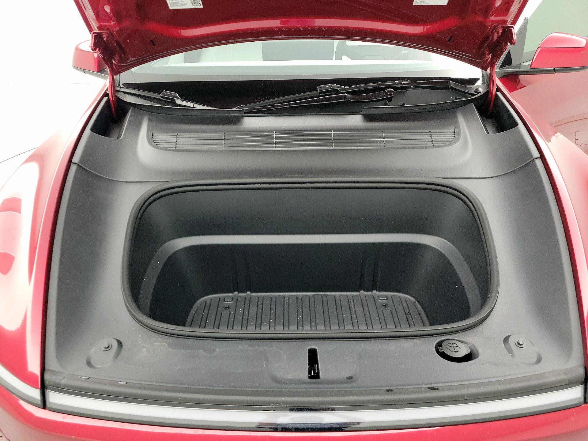 Thumbnail: 2026 Tesla Model Y - 20