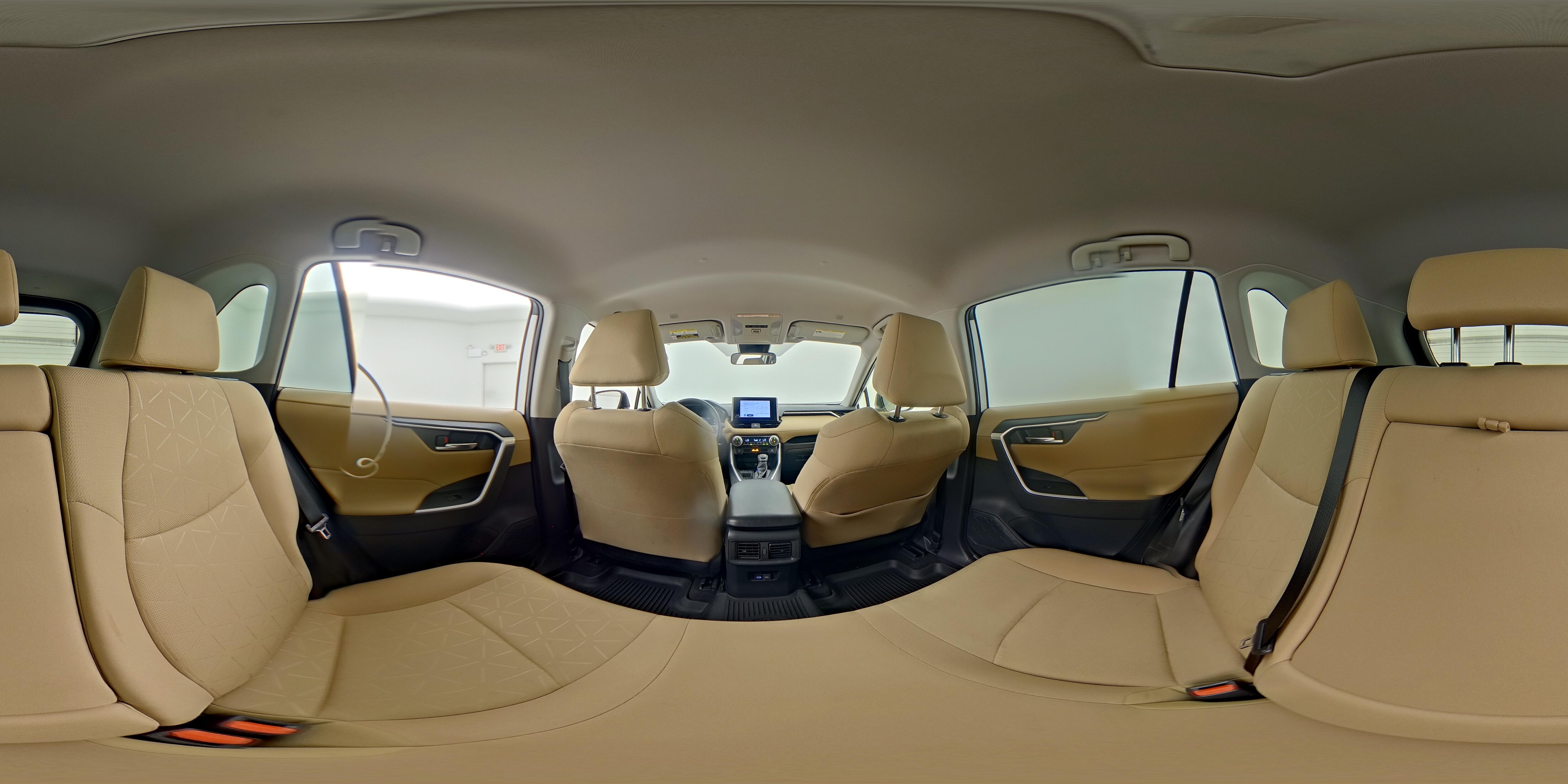 2025 Toyota RAV4 XLE - Photo 25