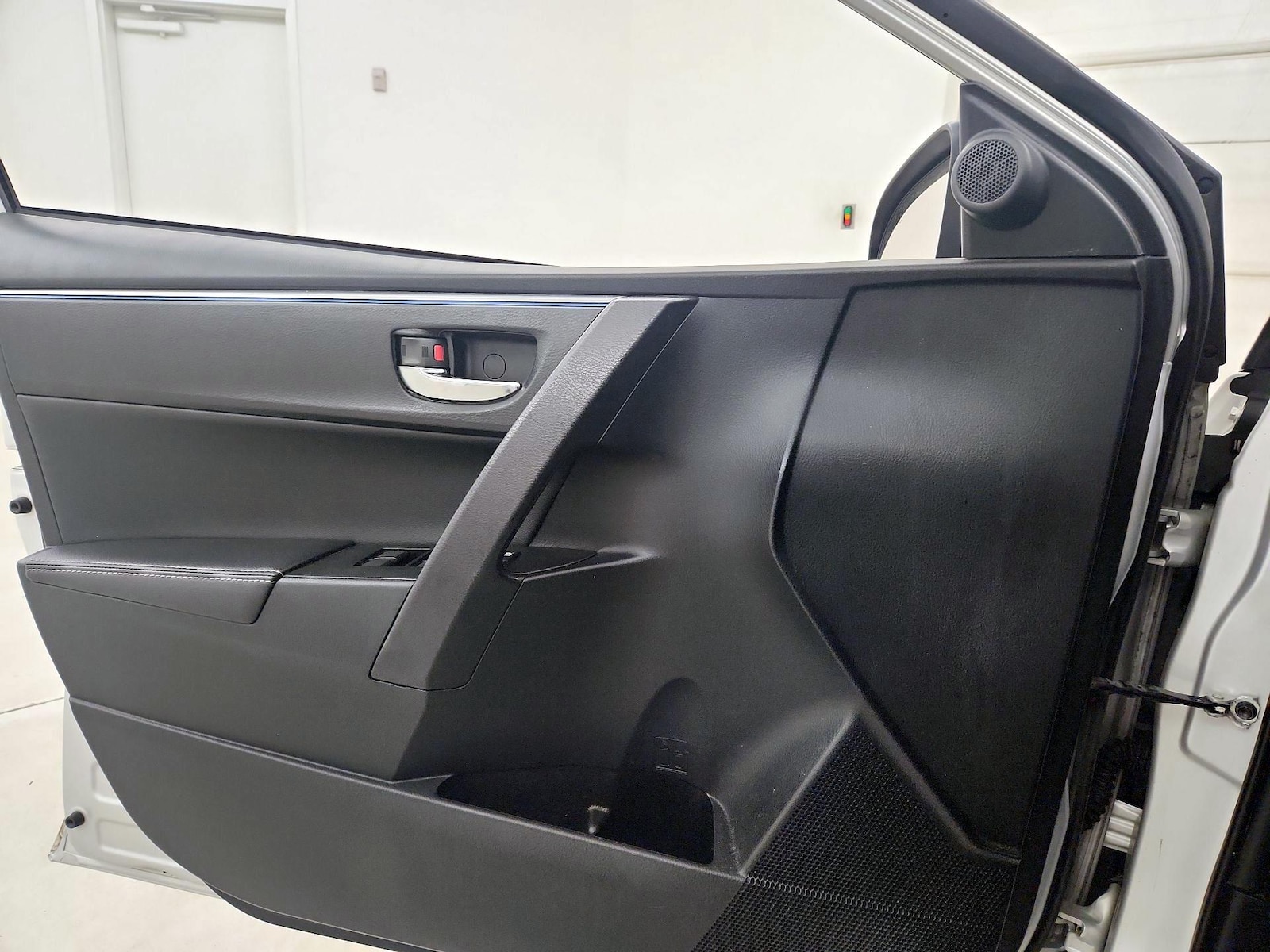 2015 Toyota Corolla S Premium - Photo 13