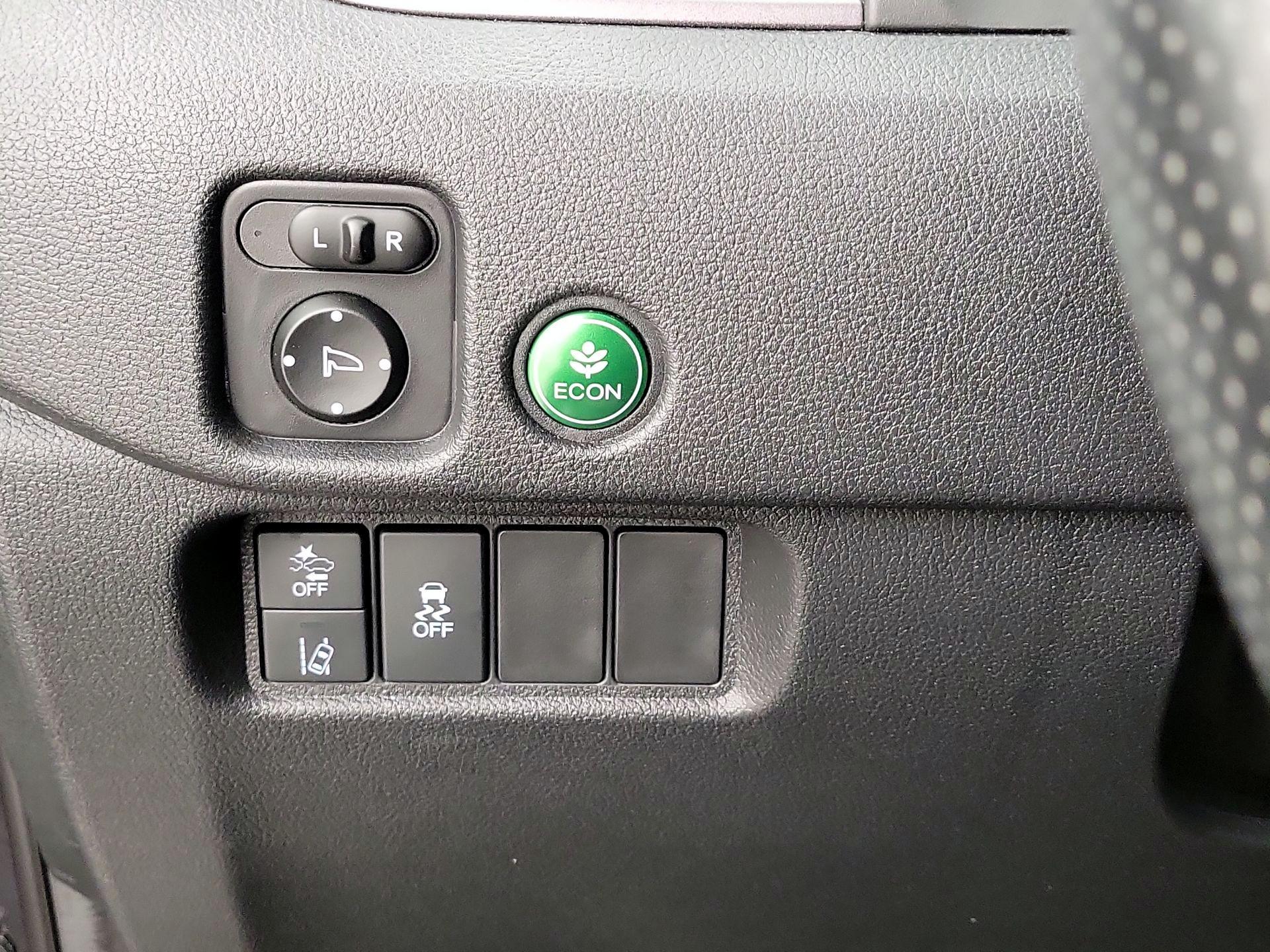 Thumbnail: 2019 Honda Passport - 13
