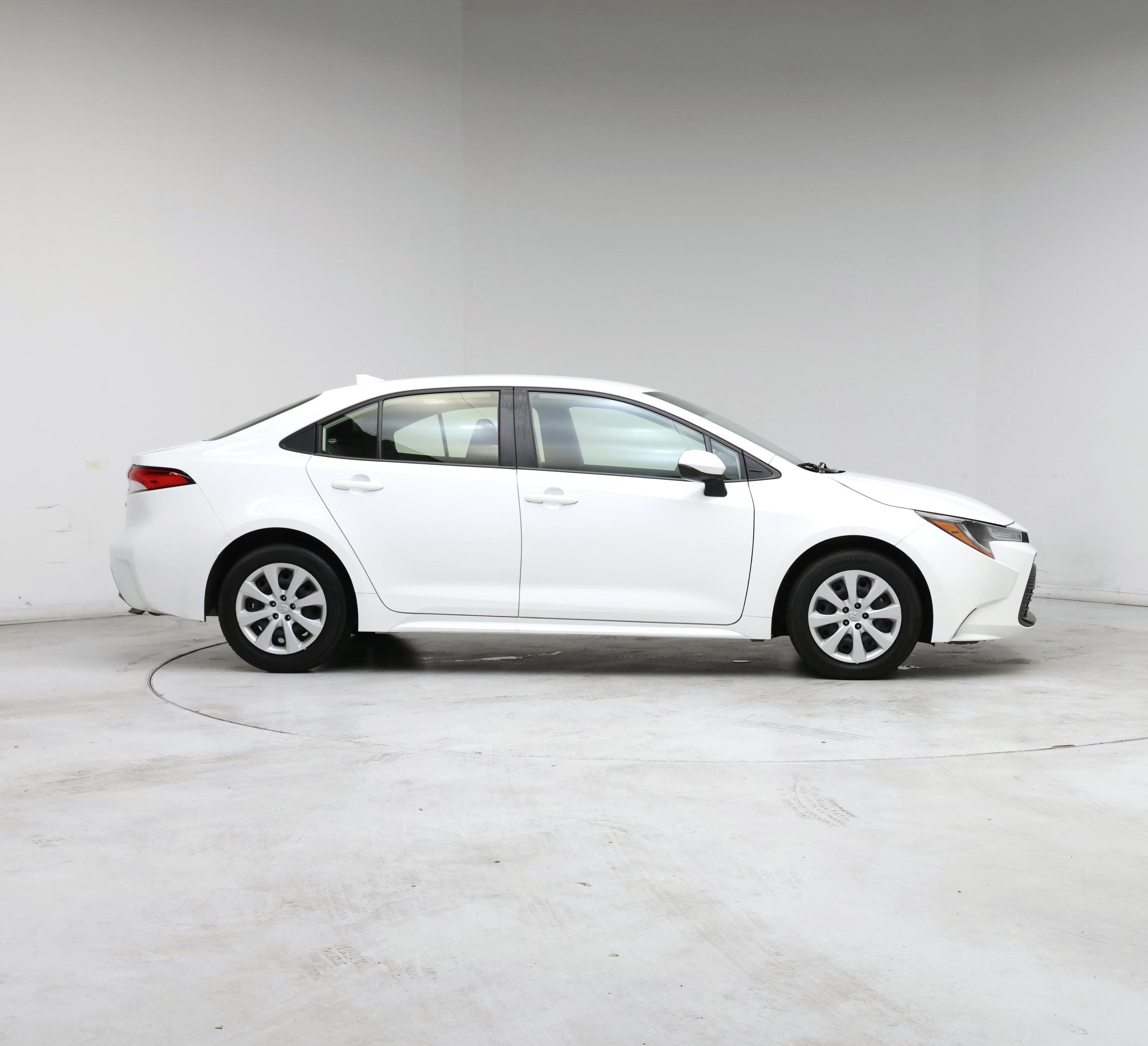Thumbnail: 2023 Toyota Corolla - 7