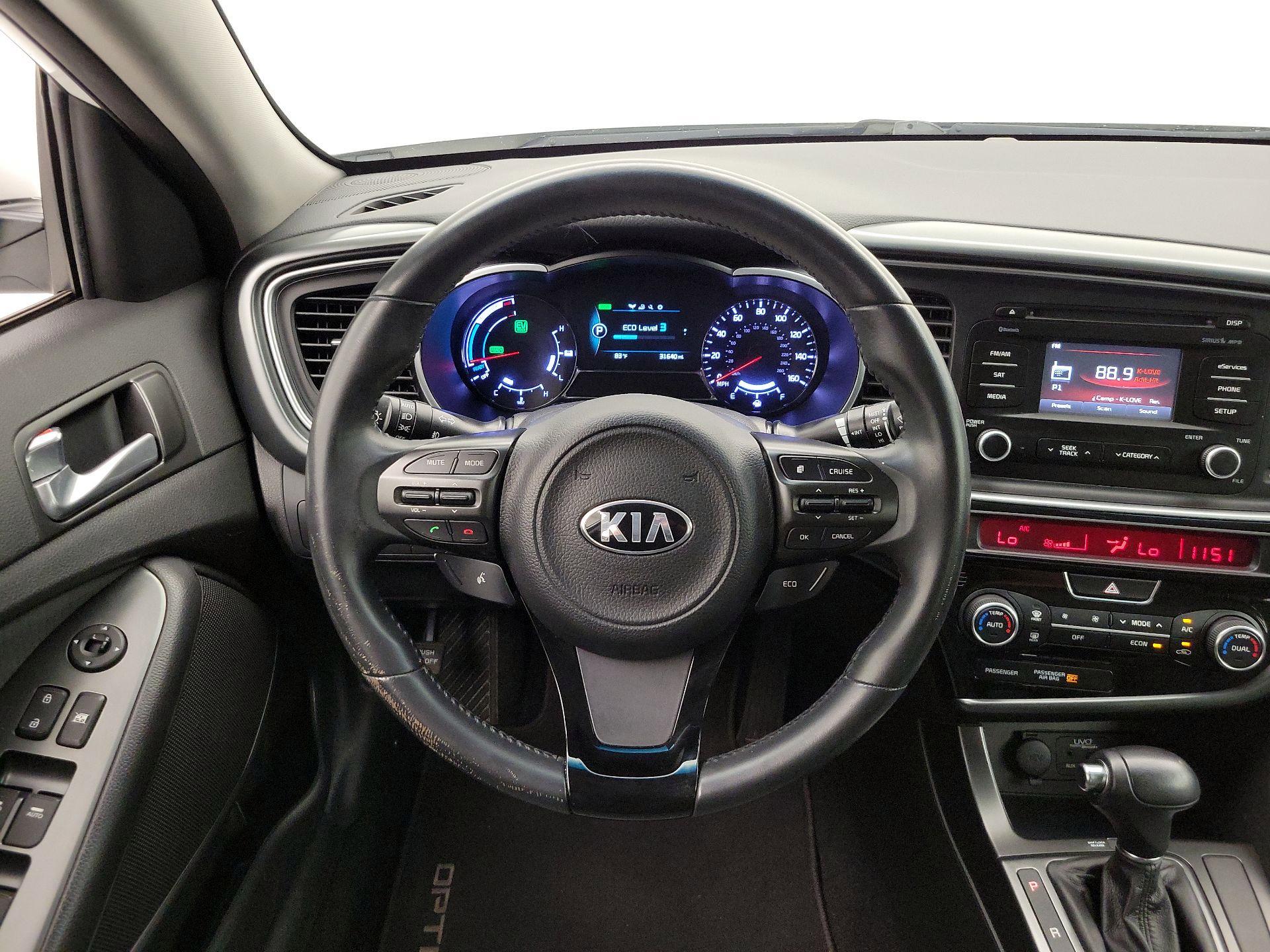 Thumbnail: 2015 Kia Optima - 10