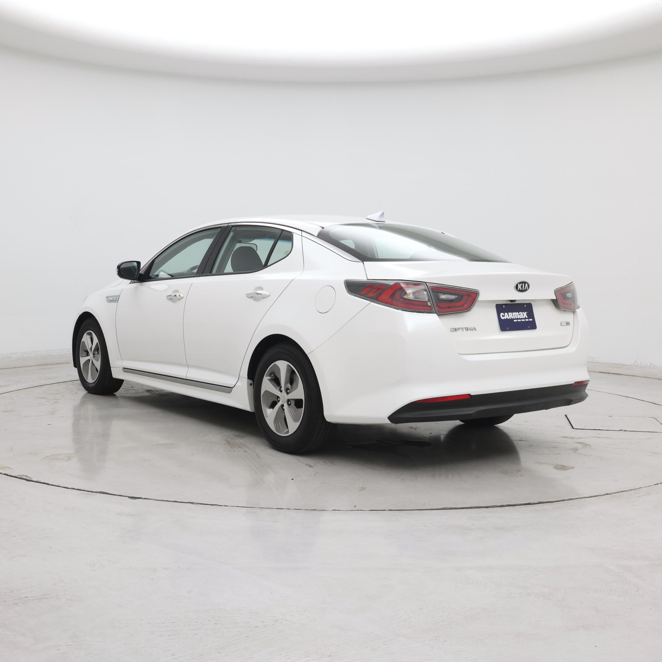 Thumbnail: 2015 Kia Optima - 2
