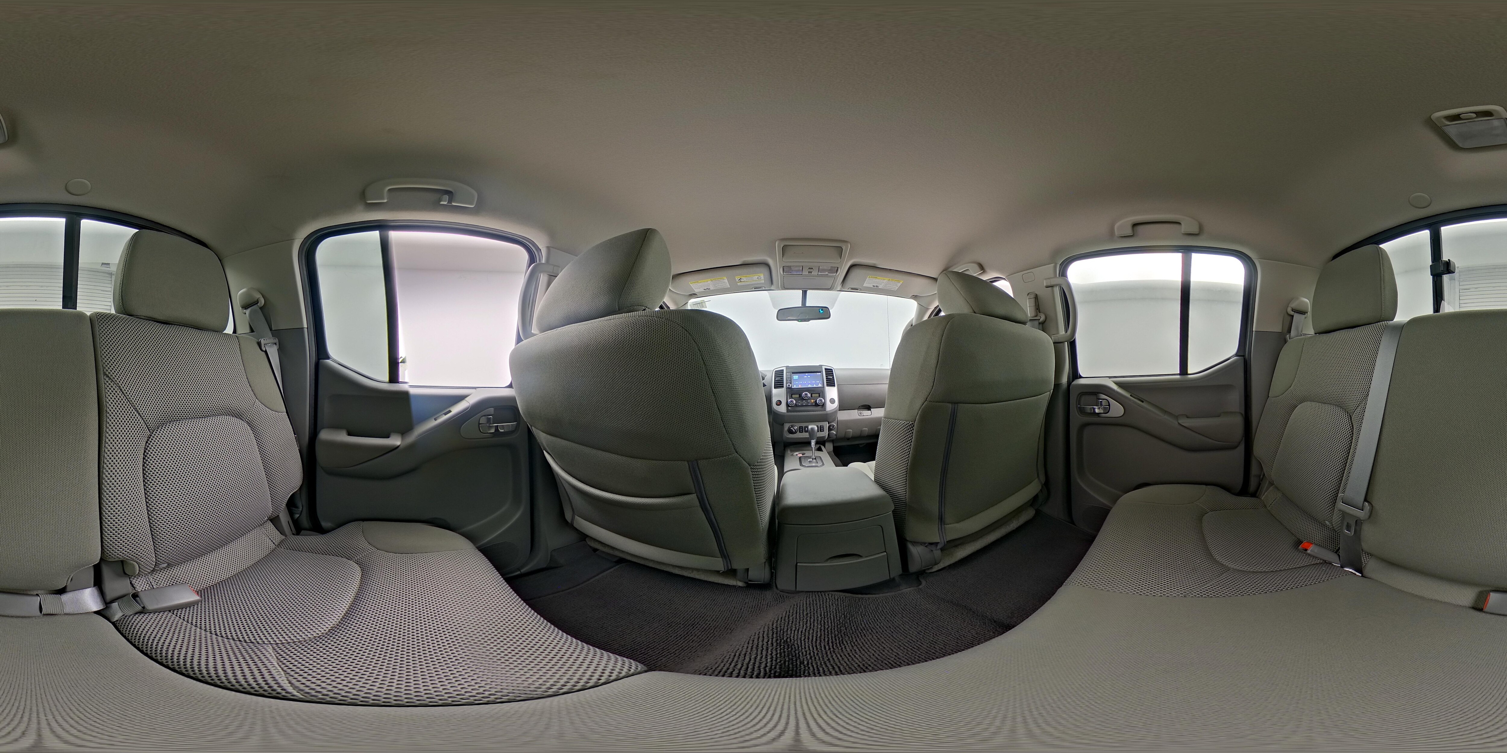 2021 Nissan Frontier SV - Photo 25