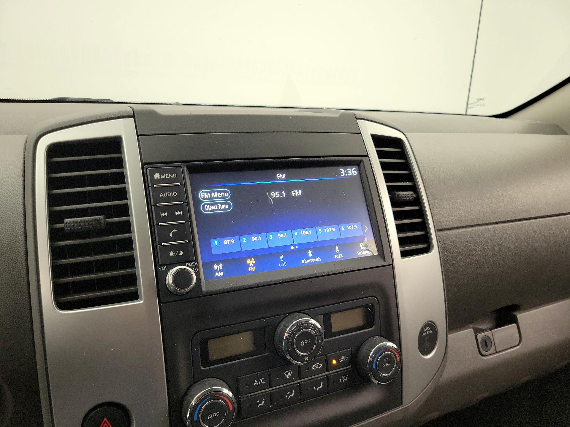 Thumbnail: 2021 Nissan Frontier - 15