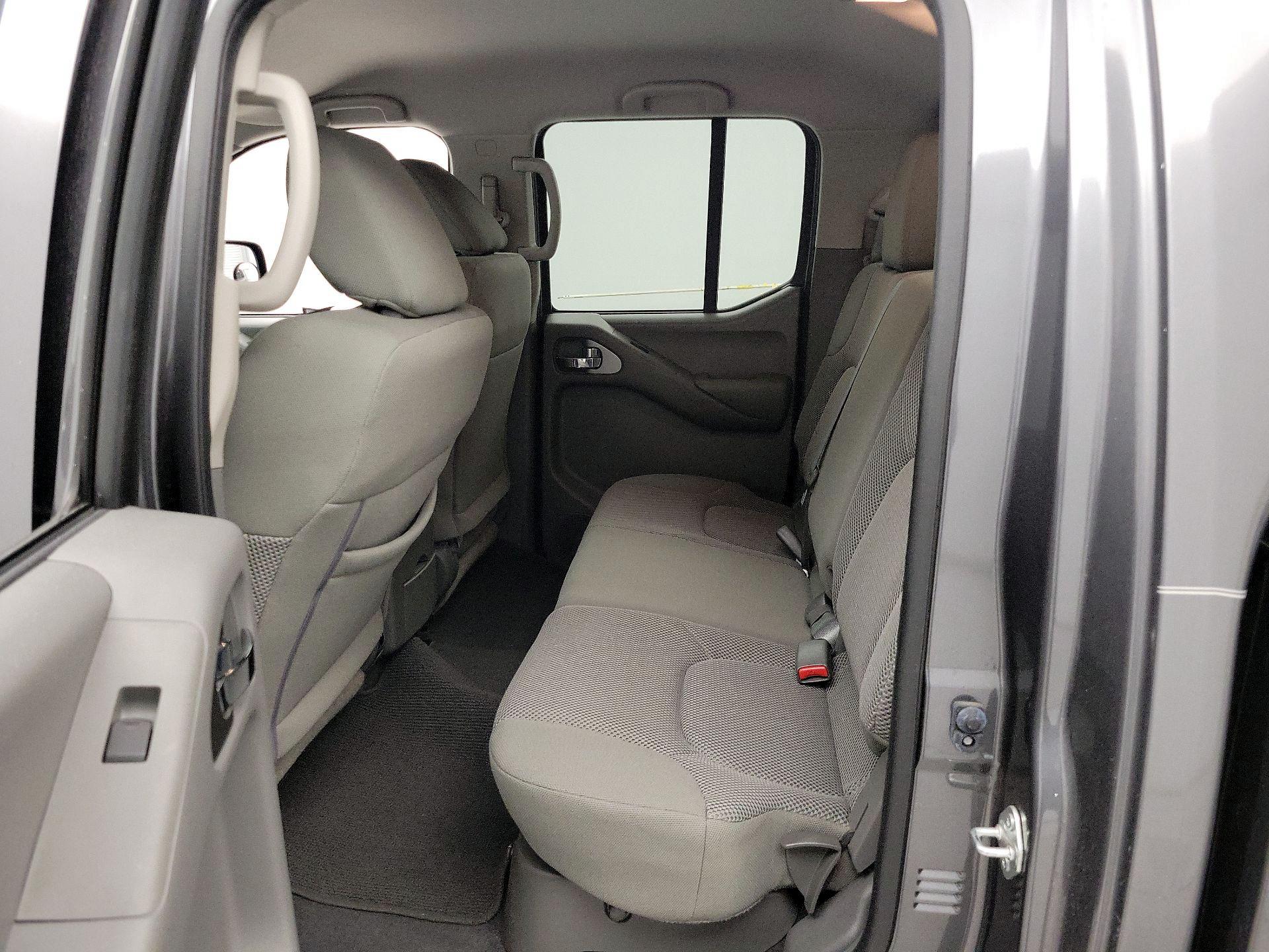 Thumbnail: 2021 Nissan Frontier - 19