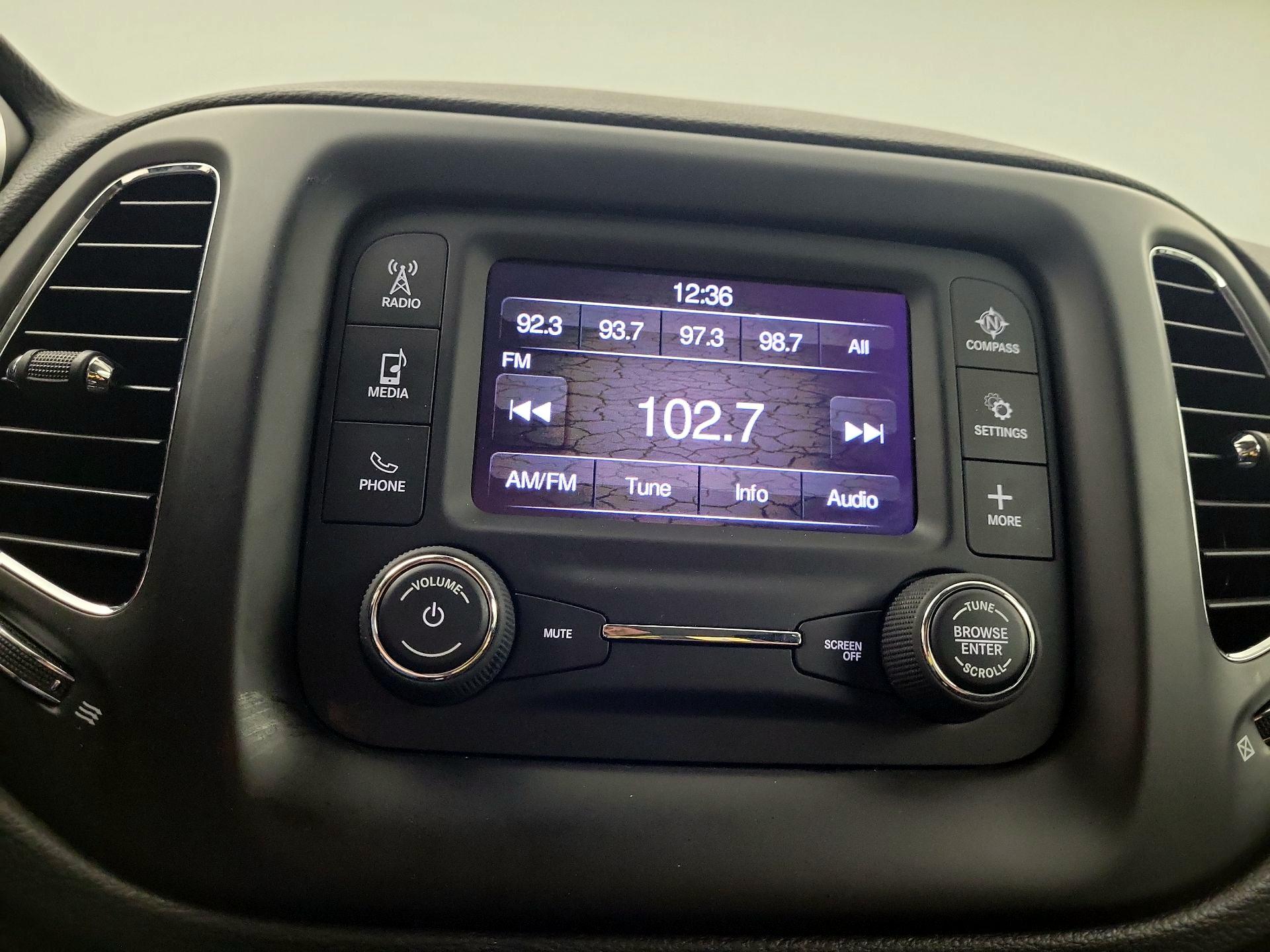 Thumbnail: 2018 Jeep Compass - 15