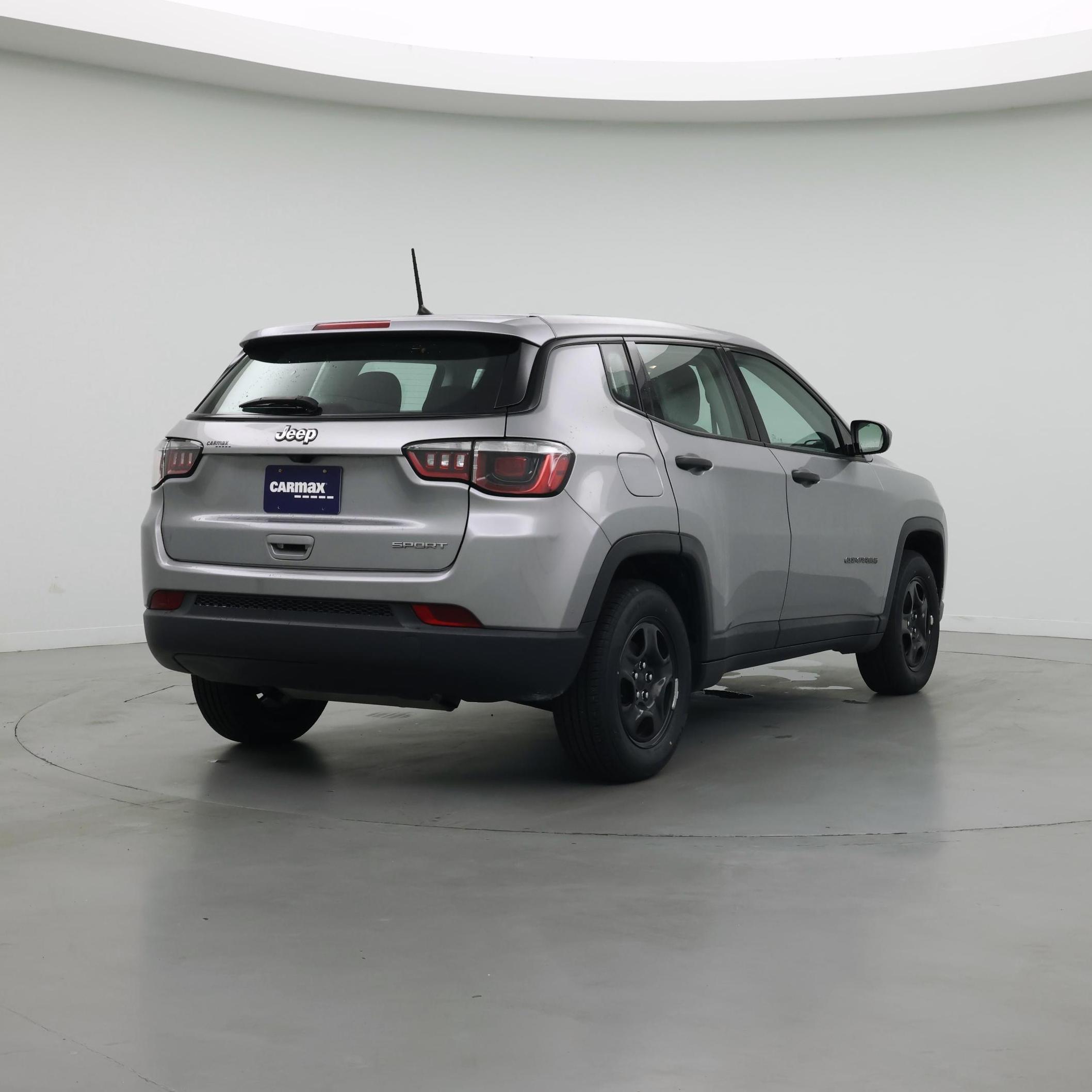 Thumbnail: 2018 Jeep Compass - 8