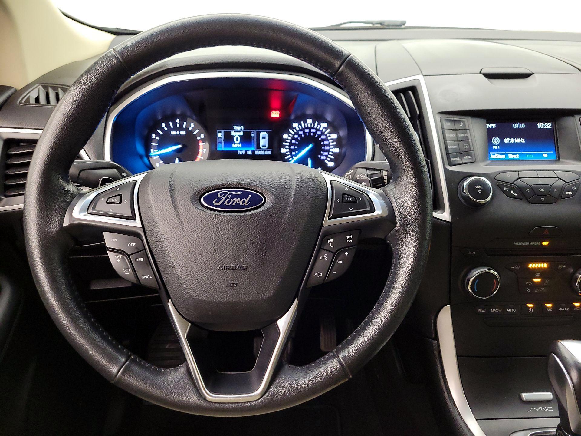 Thumbnail: 2017 Ford Edge - 10