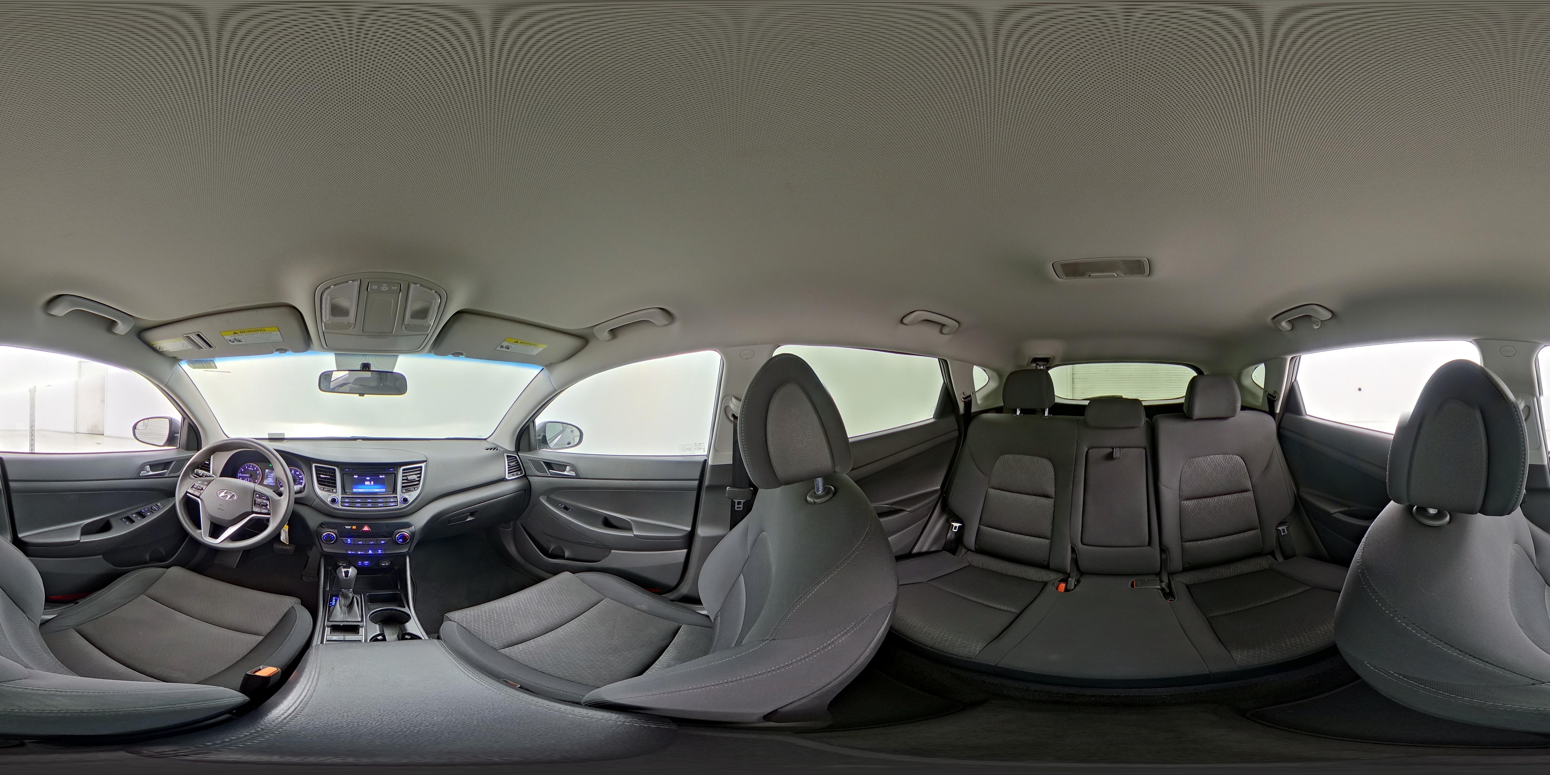 2017 Hyundai Tucson SE - Photo 24