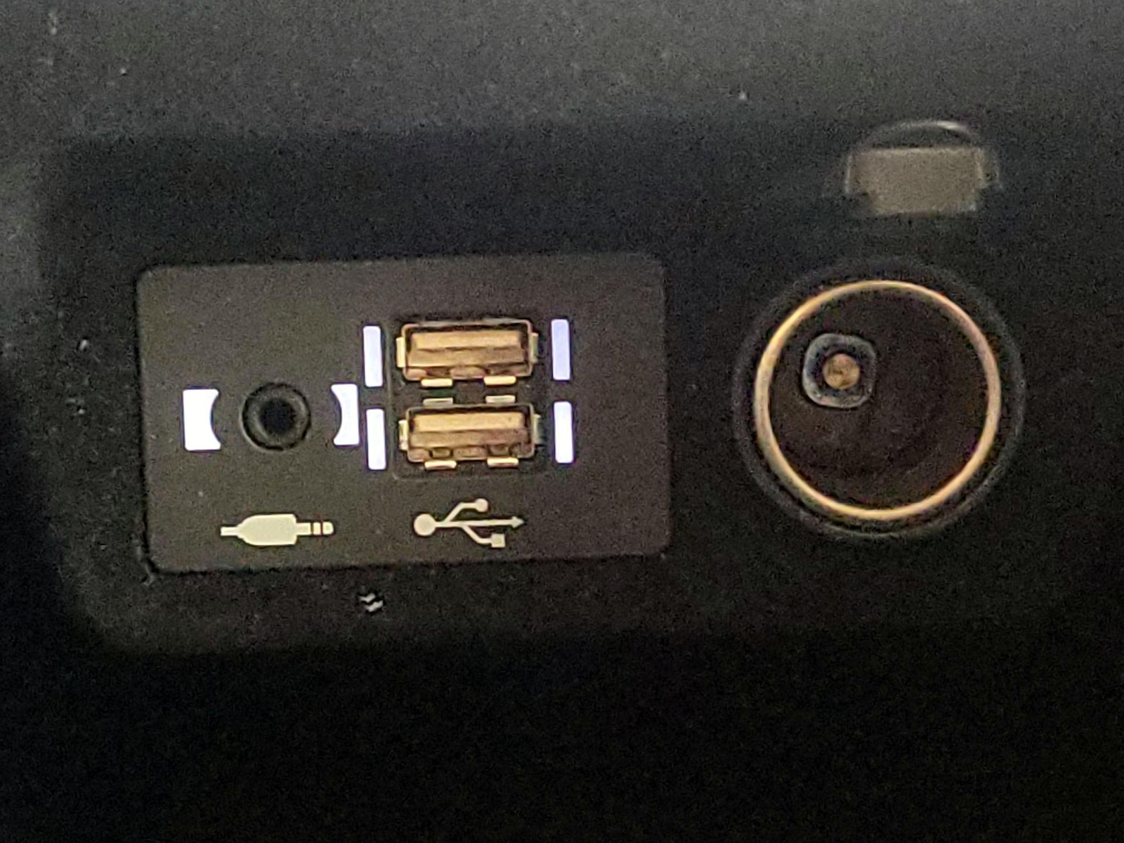 2021 Lexus NX 300 - Photo 19