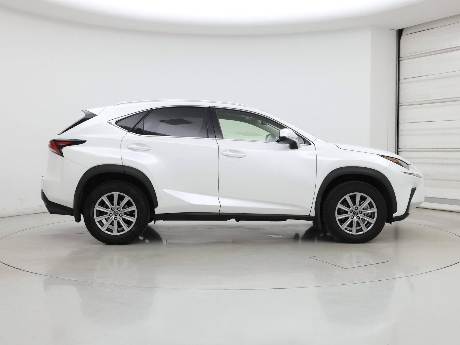 2021 Lexus NX 300 - Photo 8