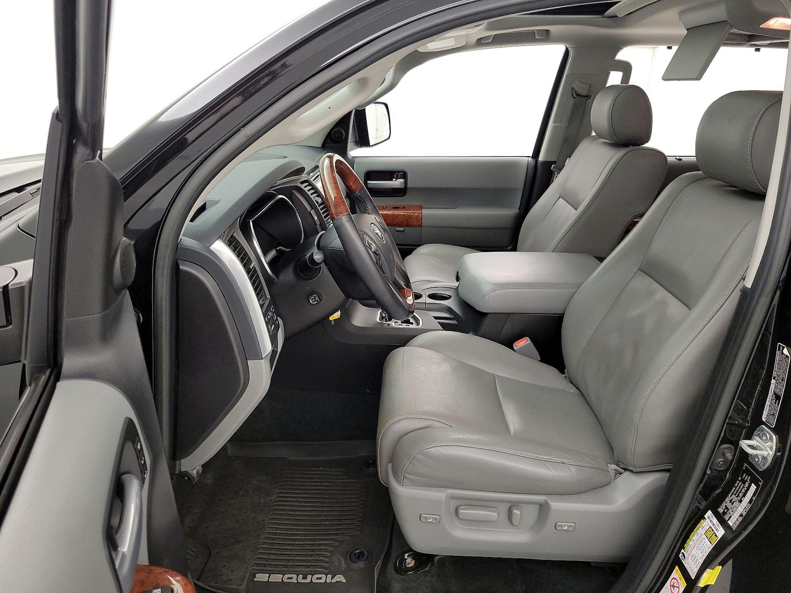 2018 Toyota Sequoia Platinum - Photo 12