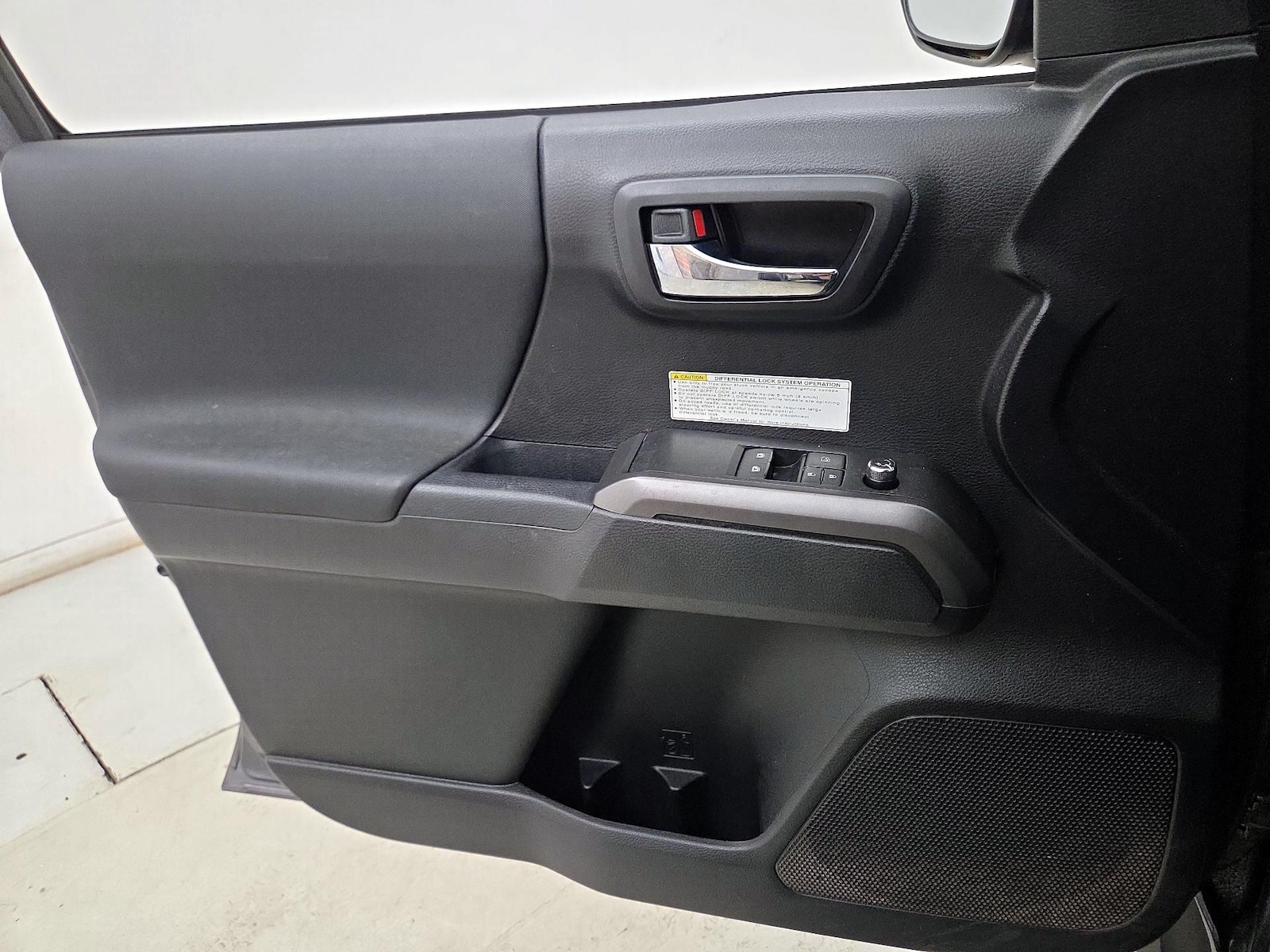 2016 Toyota Tacoma TRD Off Road - Photo 13