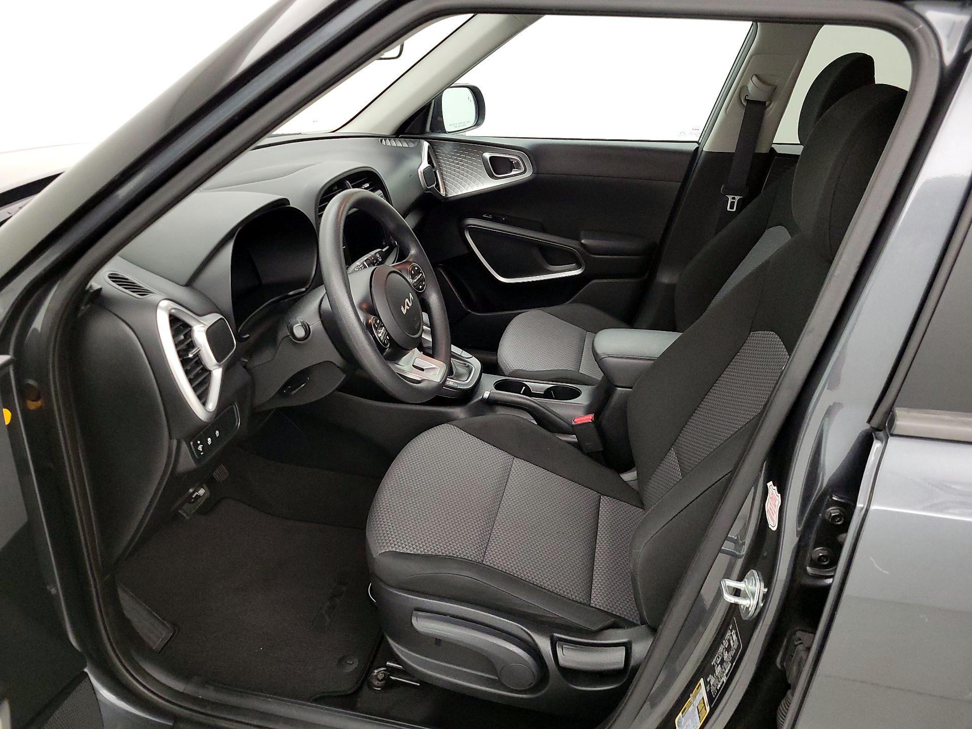 Thumbnail: 2023 Kia Soul - 9