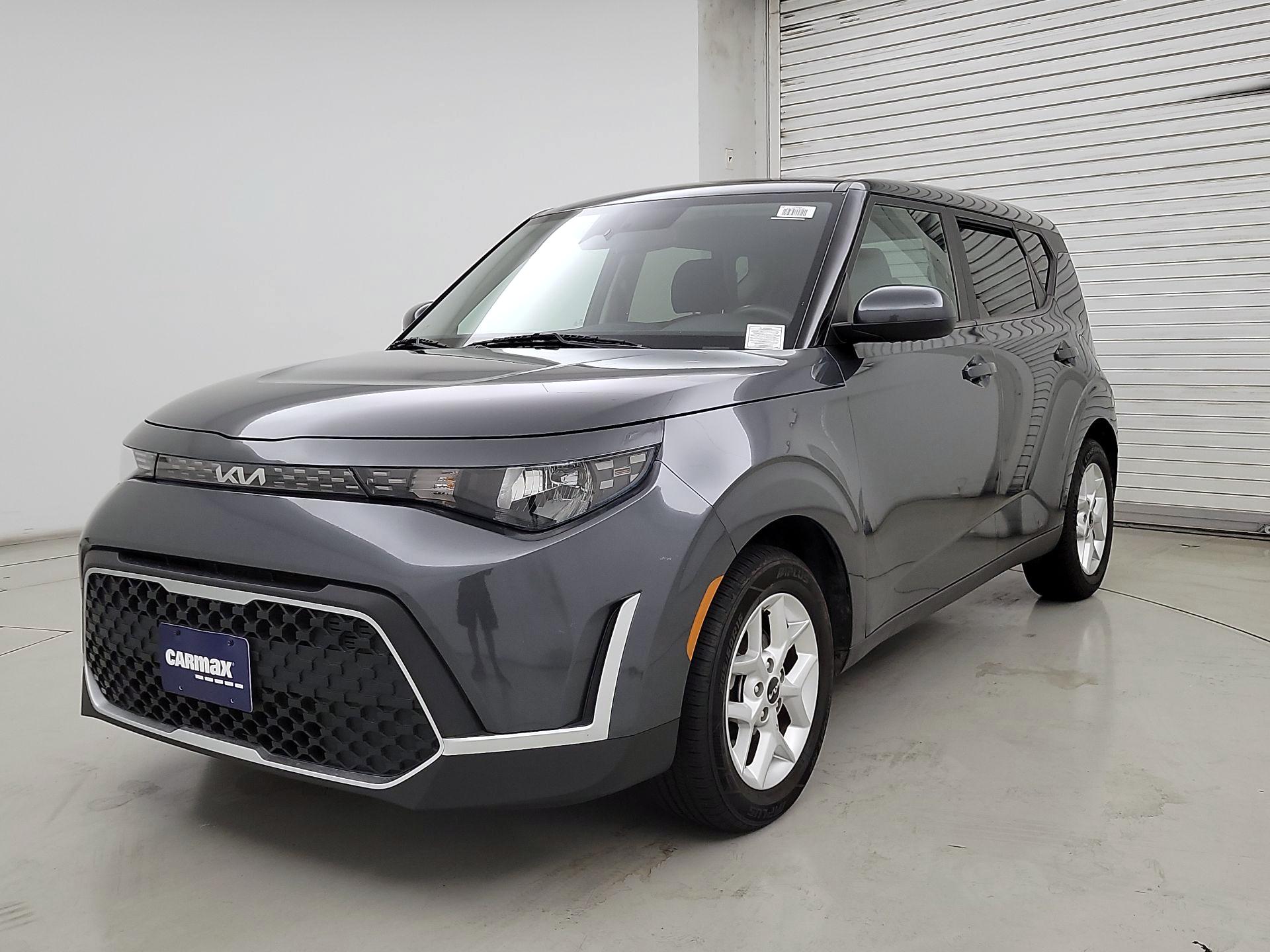 Thumbnail: 2023 Kia Soul - 3