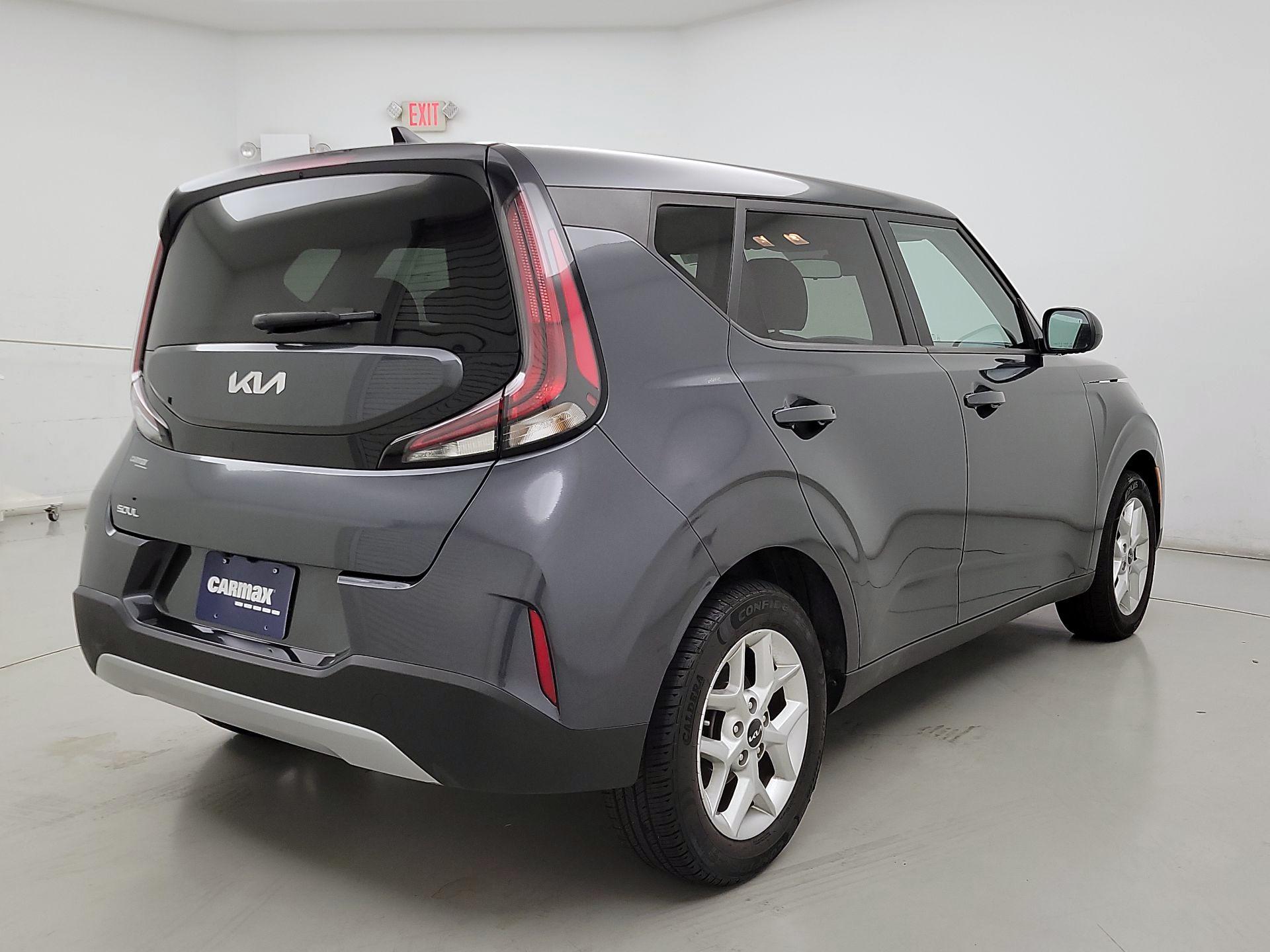 Thumbnail: 2023 Kia Soul - 5