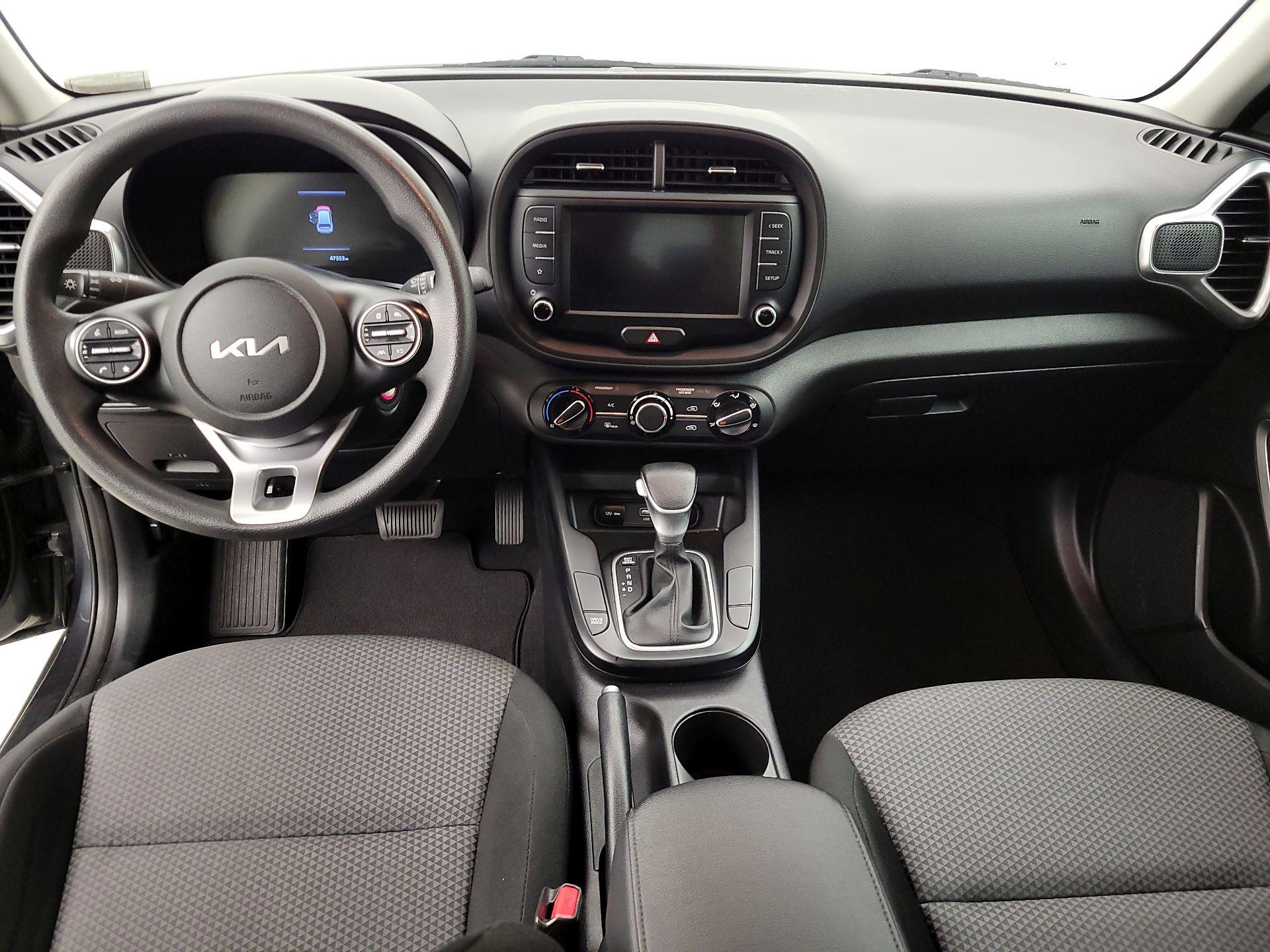 Thumbnail: 2023 Kia Soul - 8