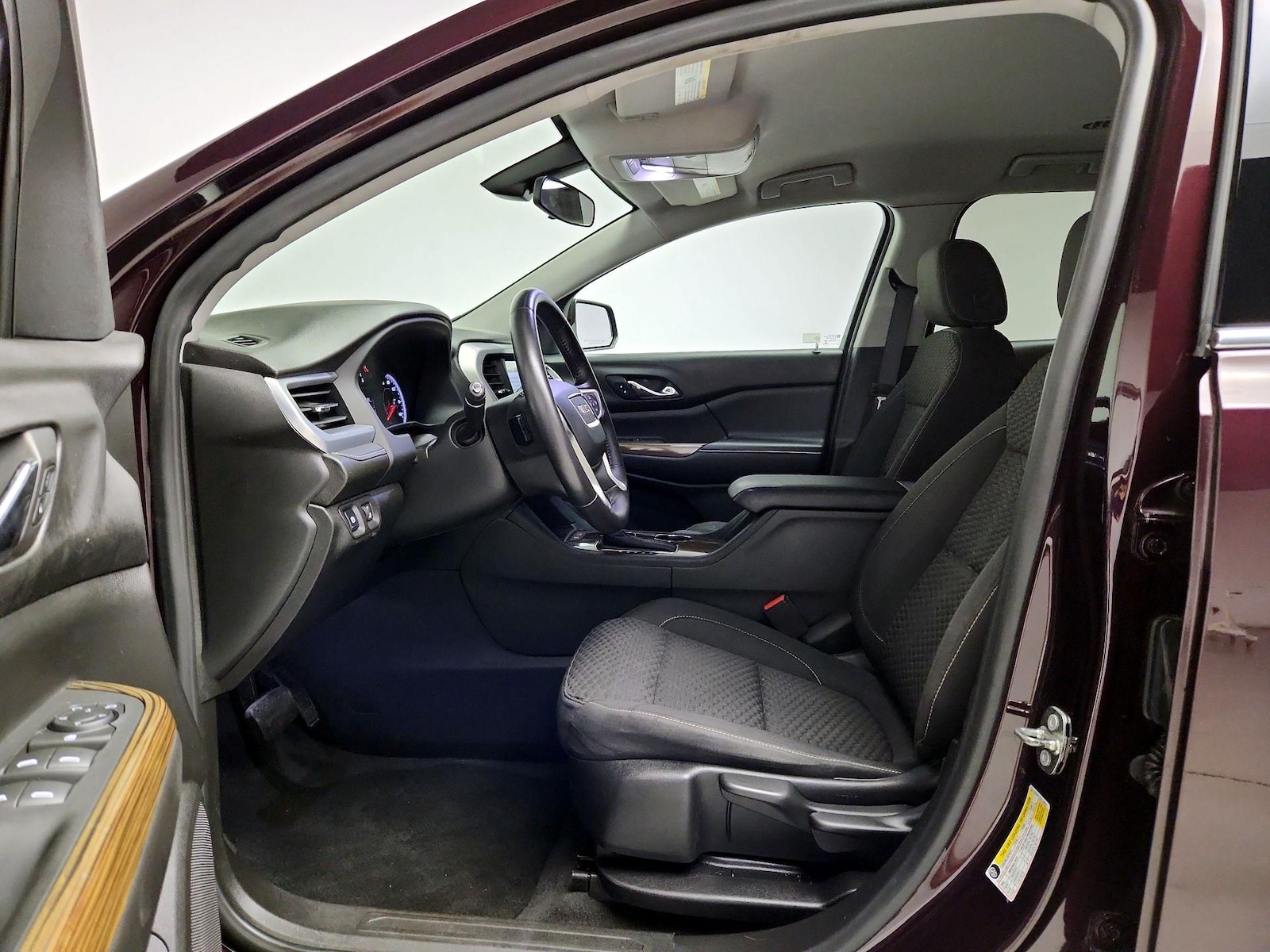 Power Seat(s) & Side Airbags