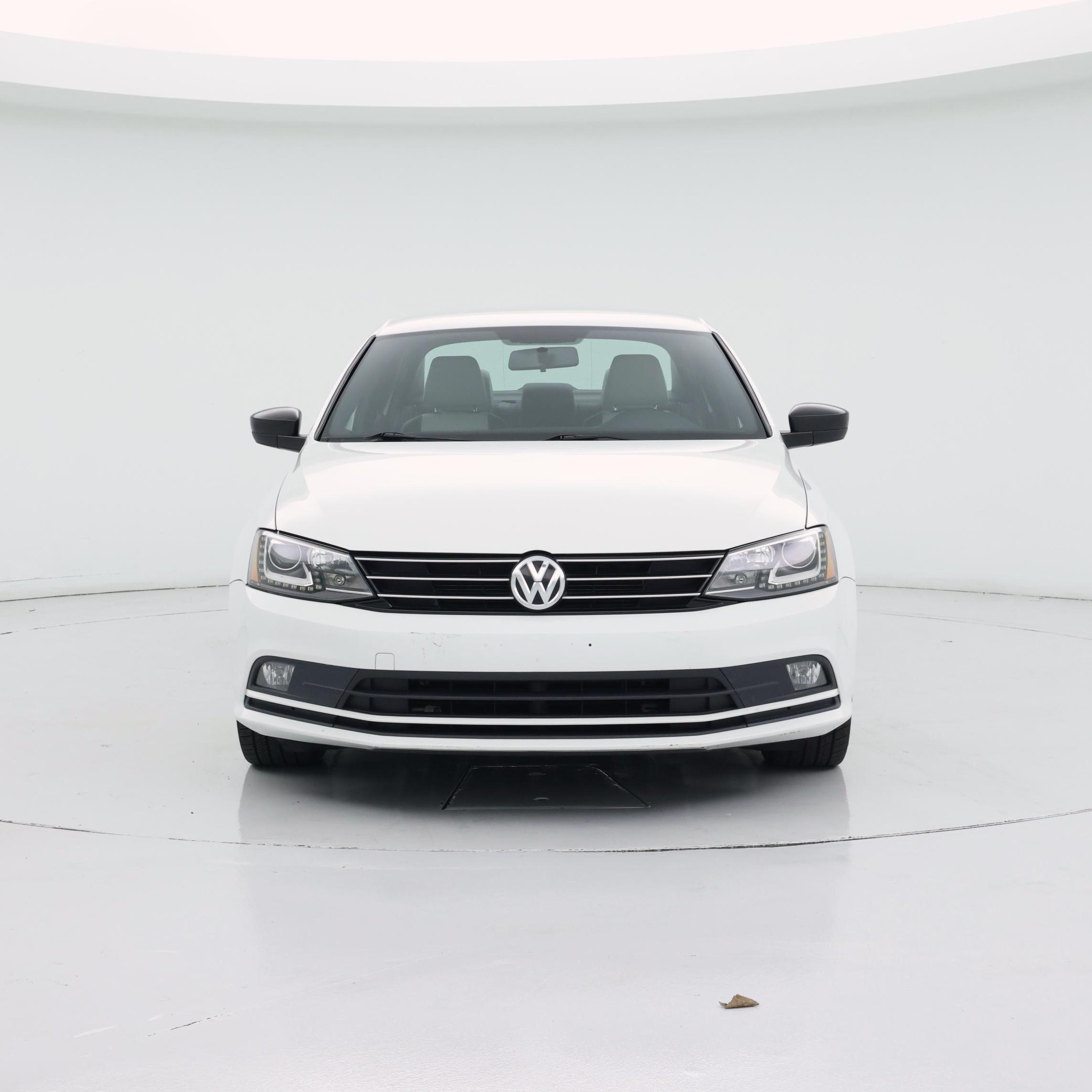 Thumbnail: 2016 Volkswagen Jetta - 5
