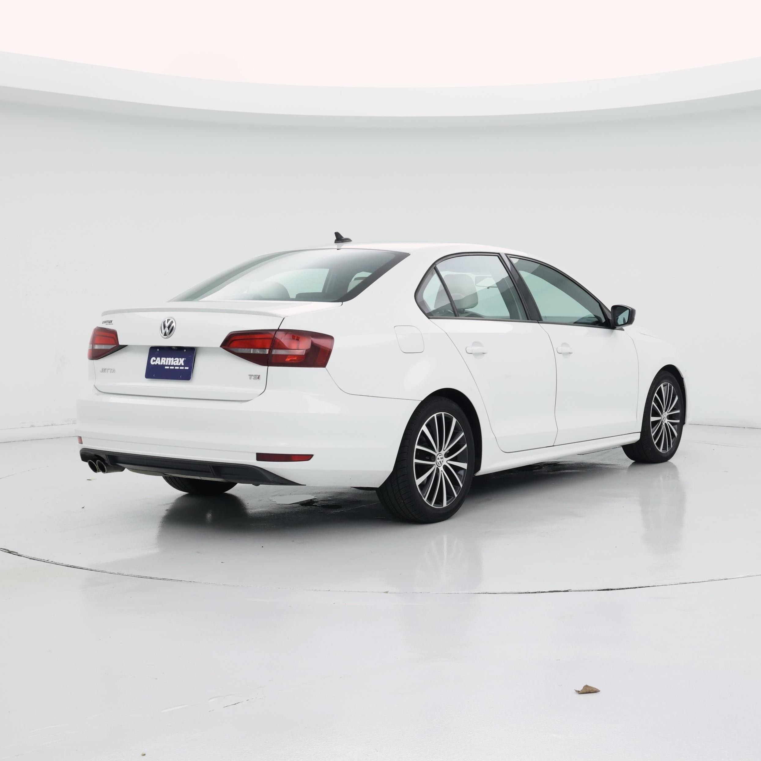 Thumbnail: 2016 Volkswagen Jetta - 8
