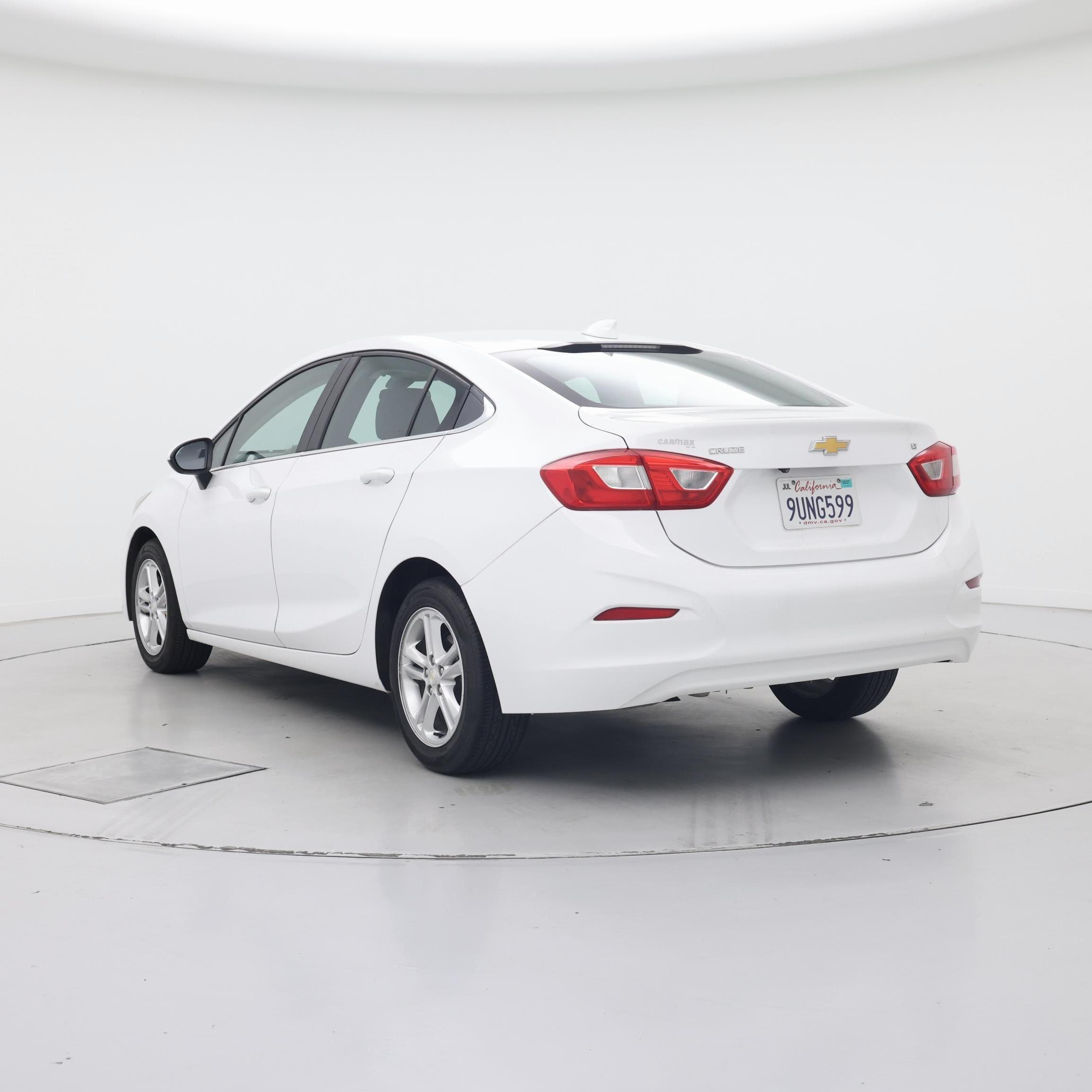 Thumbnail: 2016 Chevrolet Cruze - 2