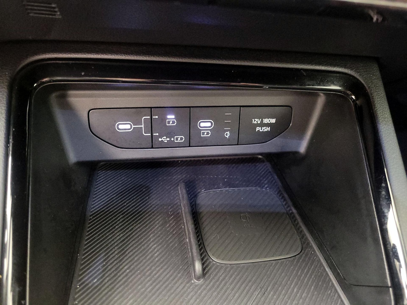 2025 Kia K5 EX - Photo 19
