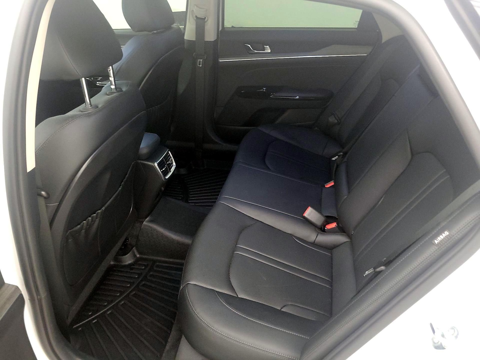 2025 Kia K5 EX - Photo 21