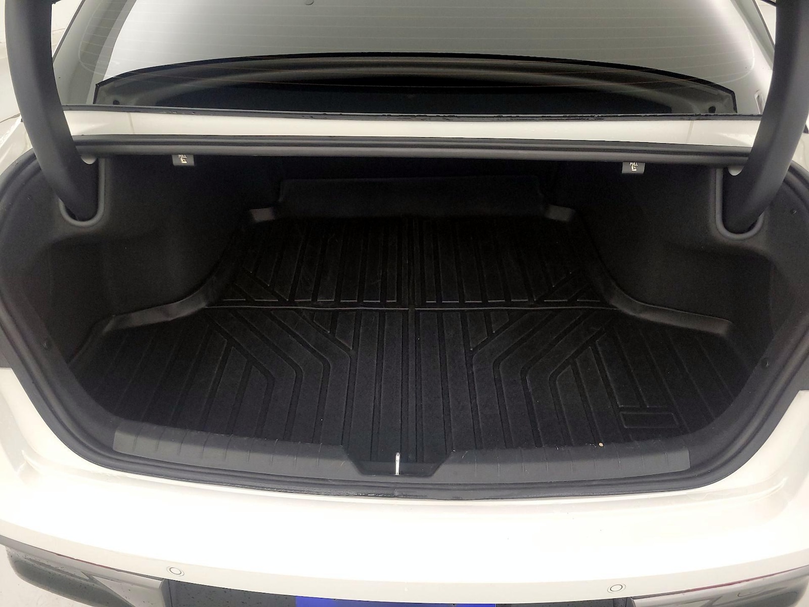 2025 Kia K5 EX - Photo 22