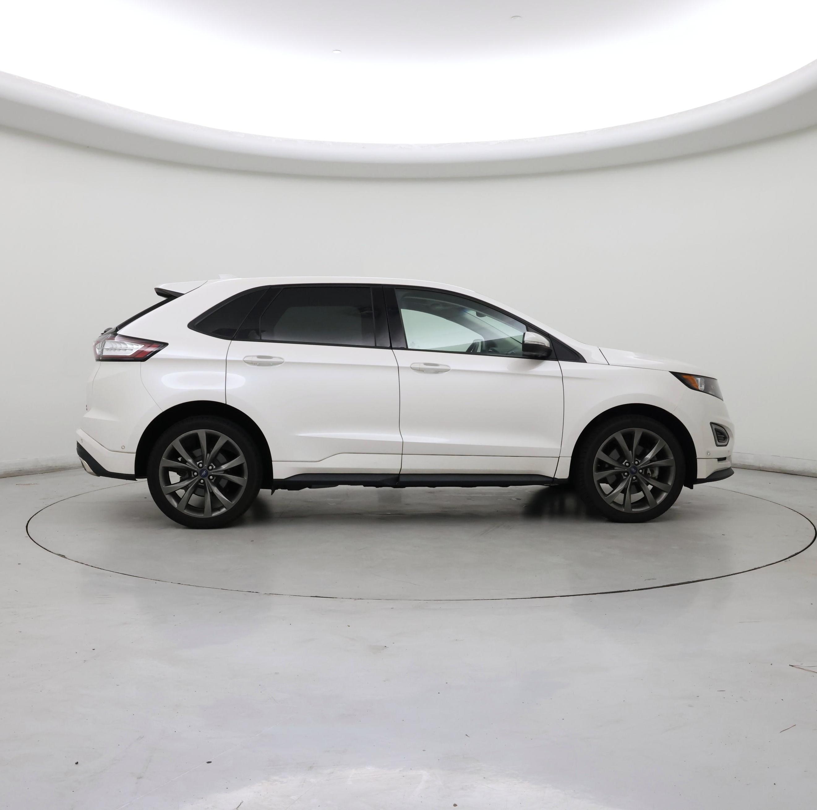 Thumbnail: 2017 Ford Edge - 7