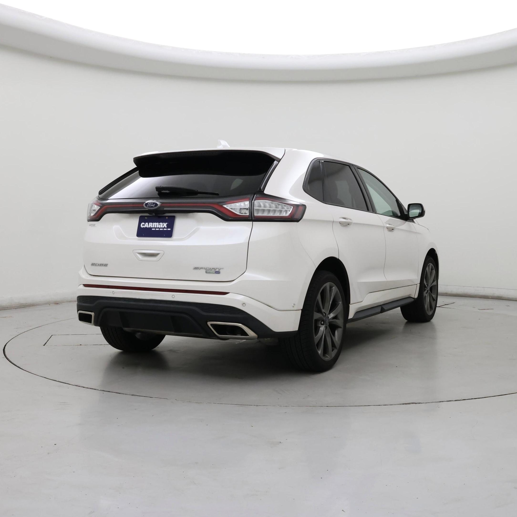 Thumbnail: 2017 Ford Edge - 8