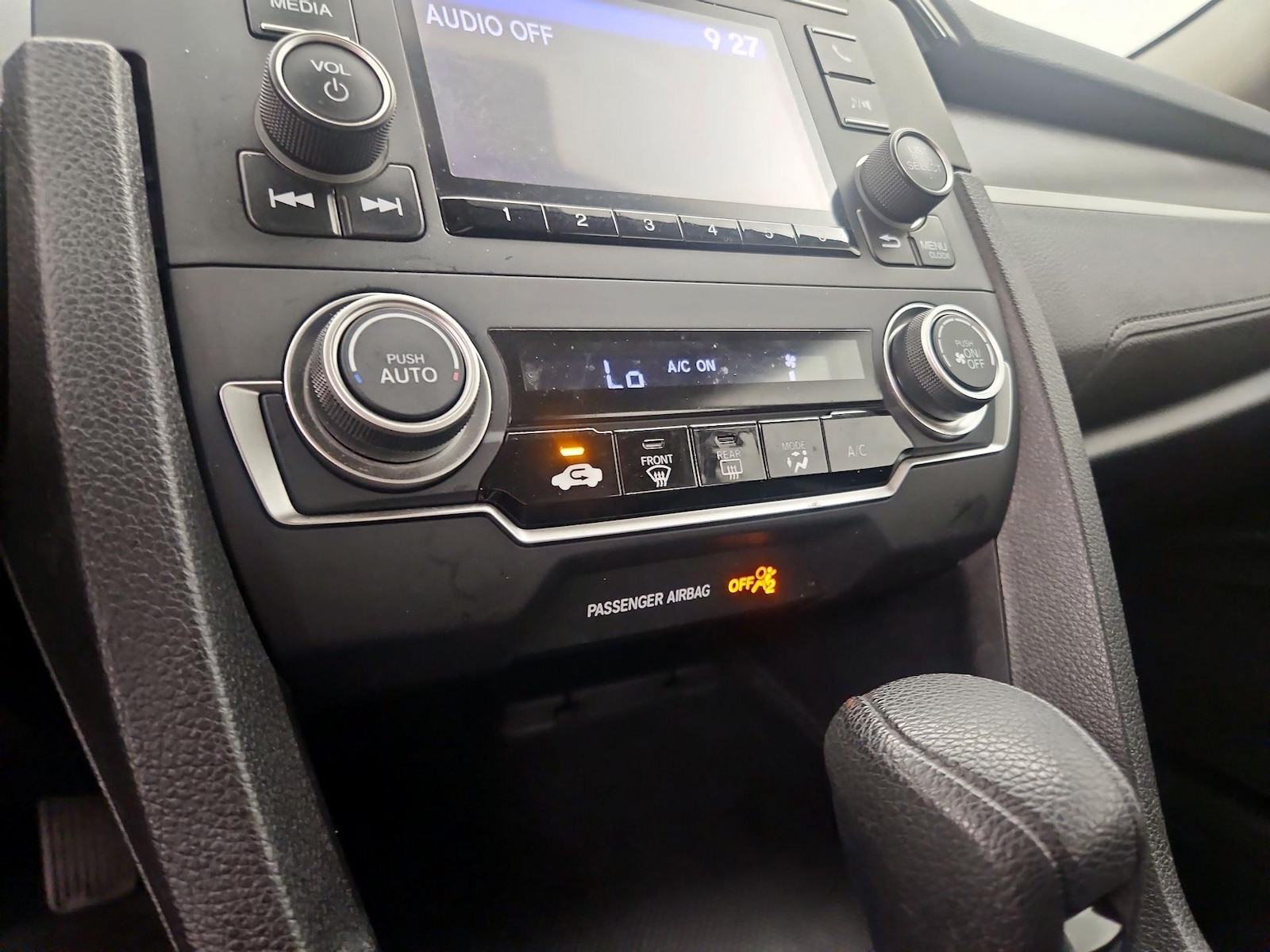2016 Honda Civic LX - Photo 18