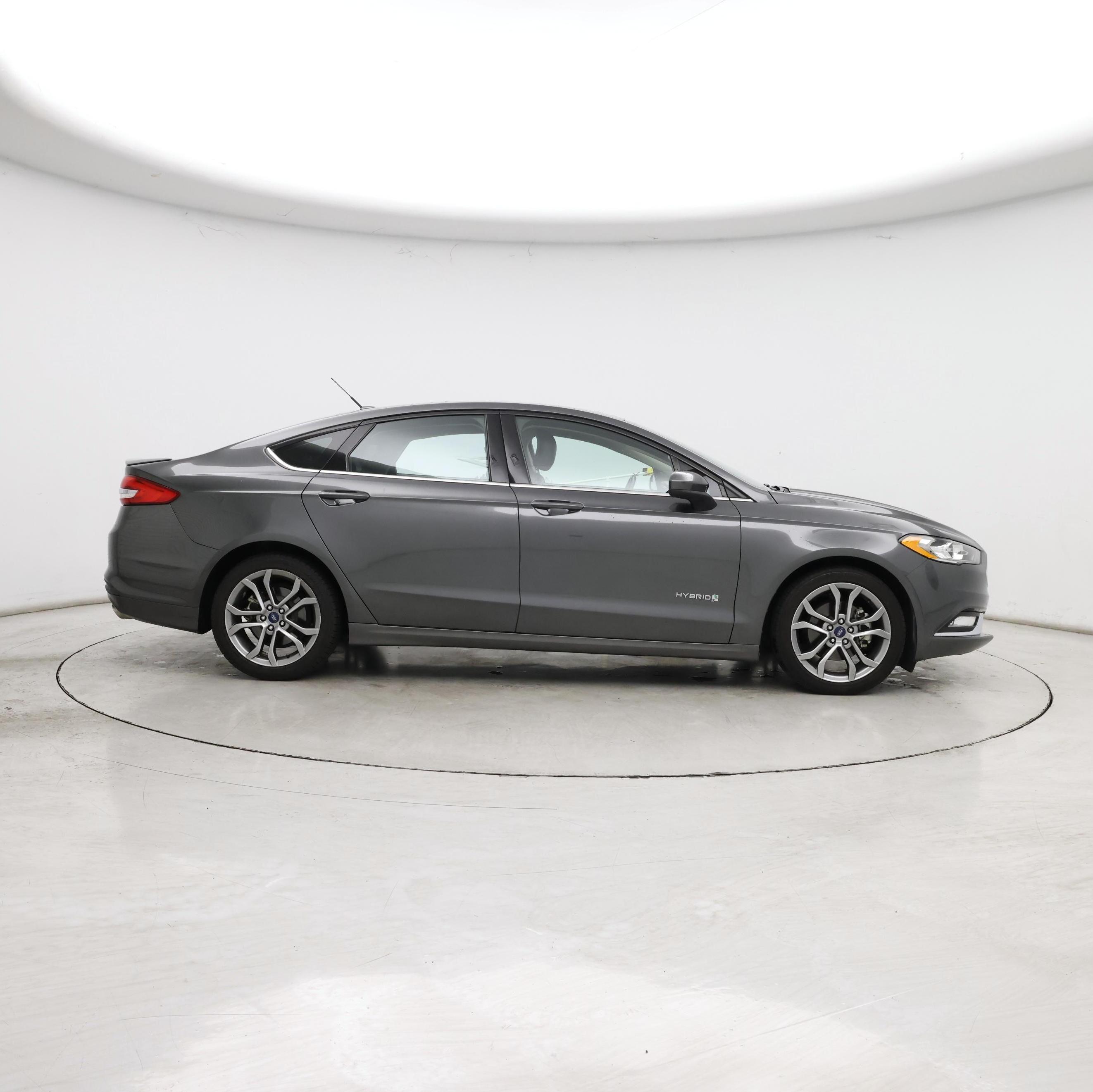Thumbnail: 2017 Ford Fusion - 7