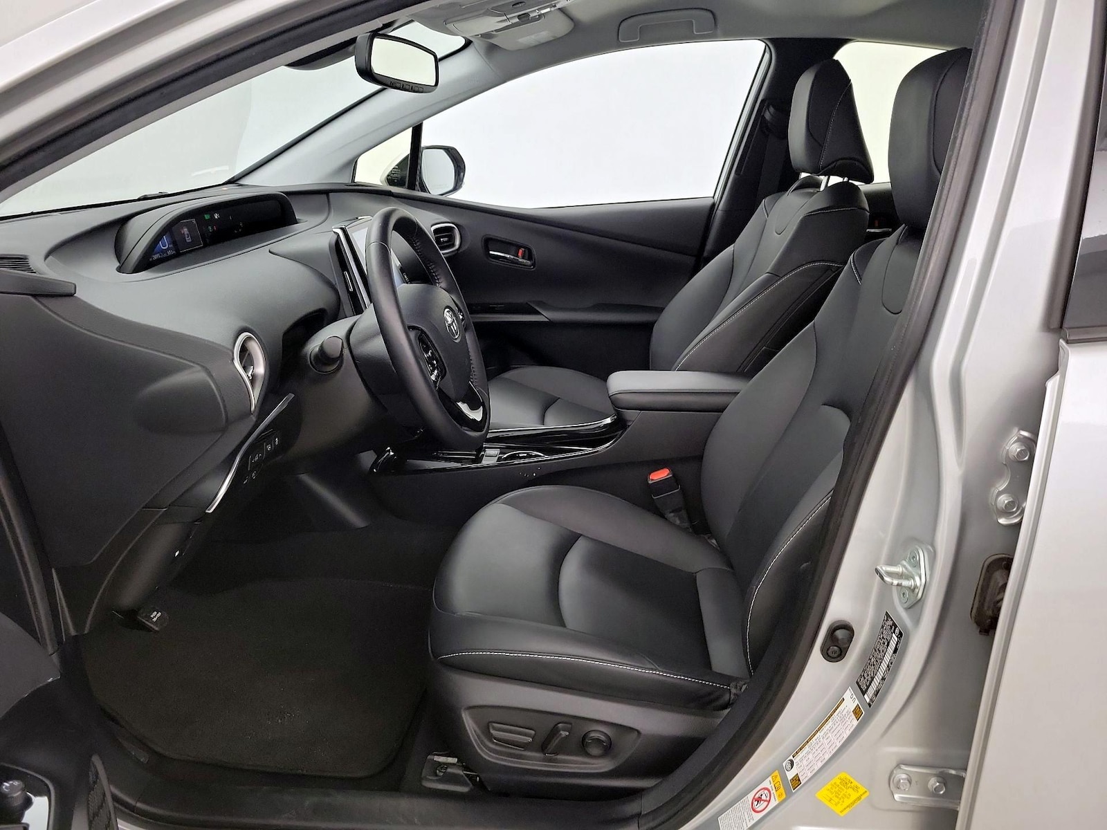 2020 Toyota Prius Prime Limited - Photo 12