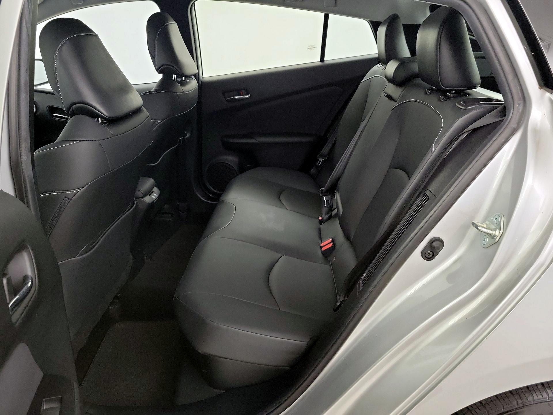 Thumbnail: 2020 Toyota Prius Prime - 20