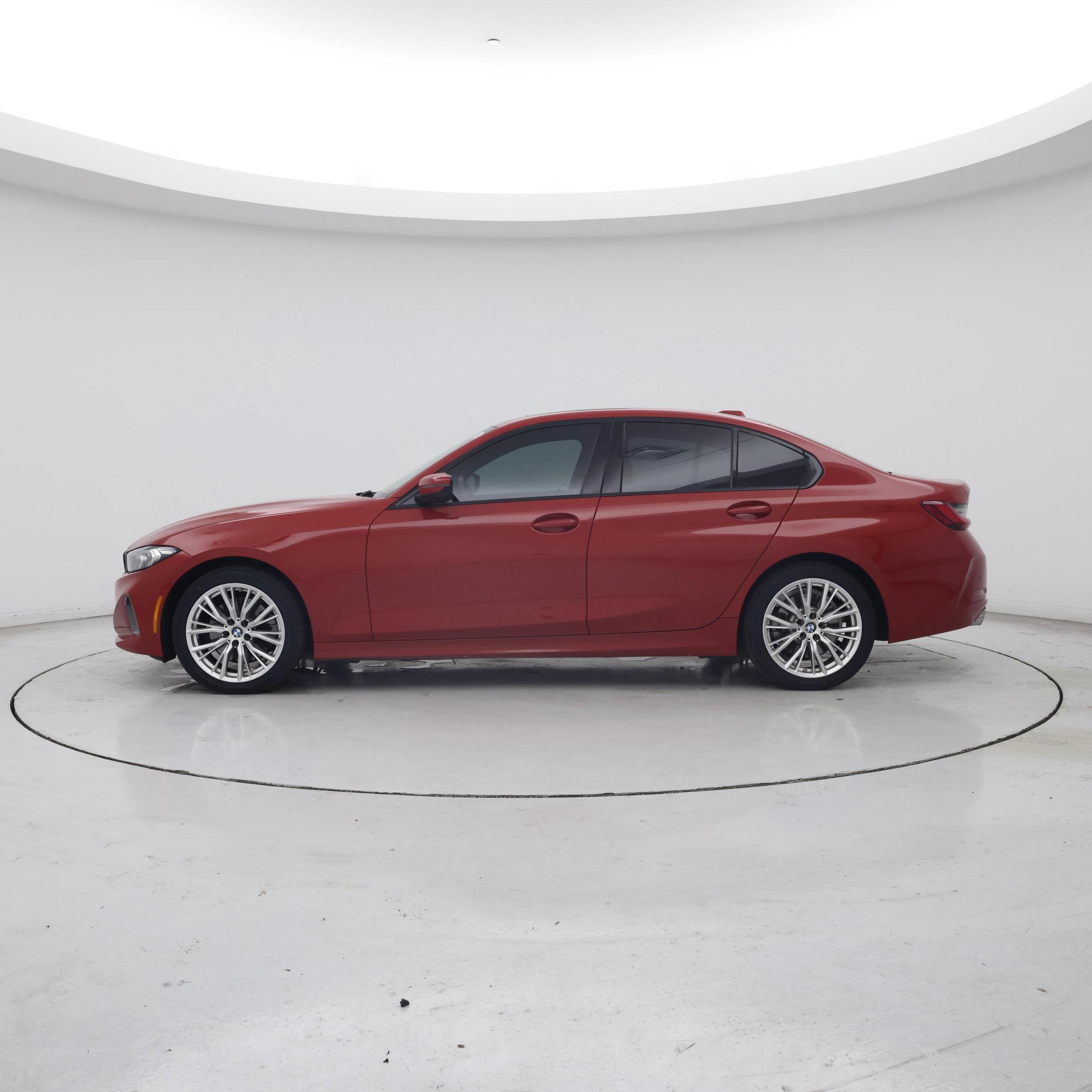 Thumbnail: 2024 BMW 3 Series - 3