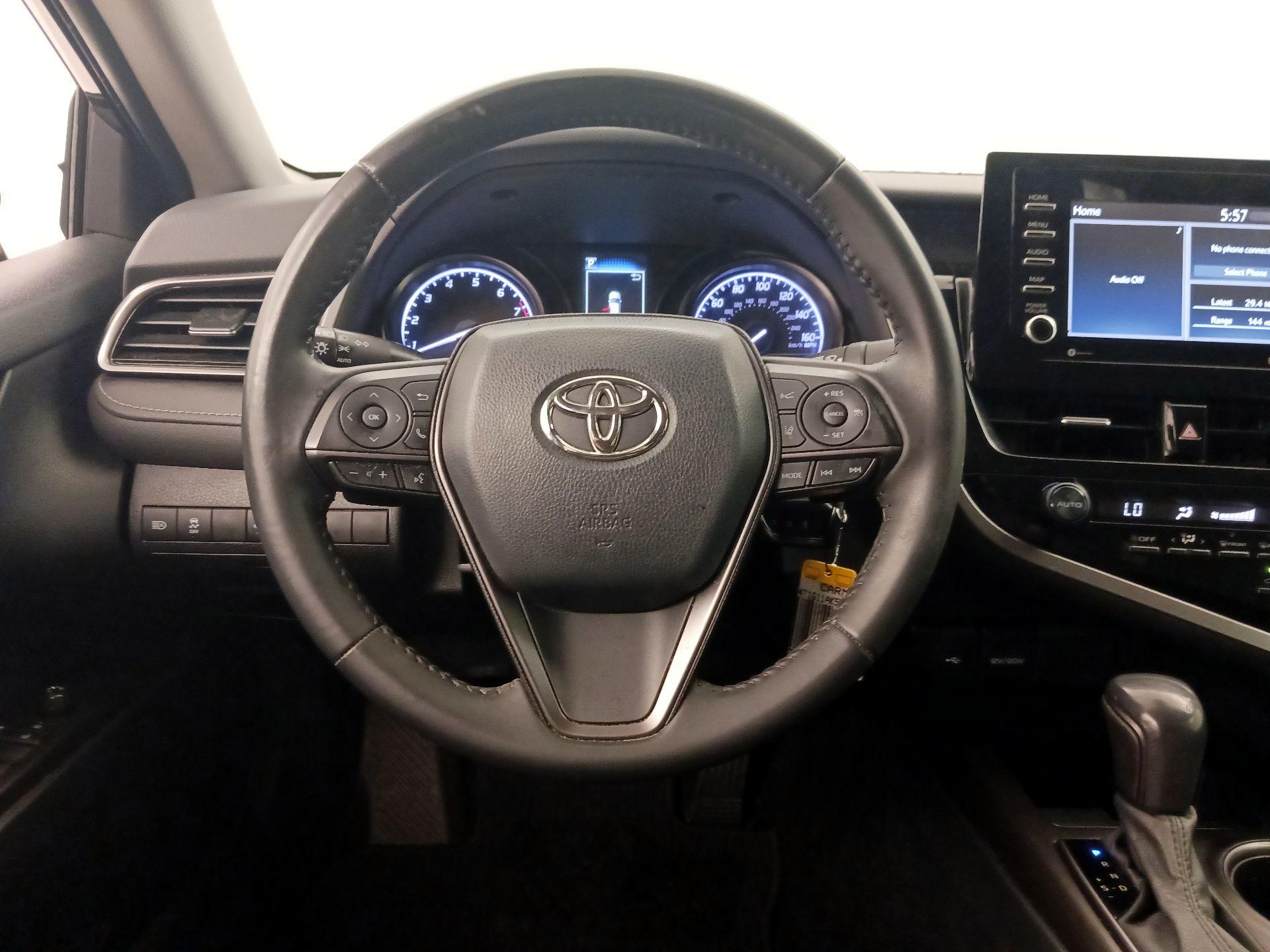 Thumbnail: 2021 Toyota Camry - 10