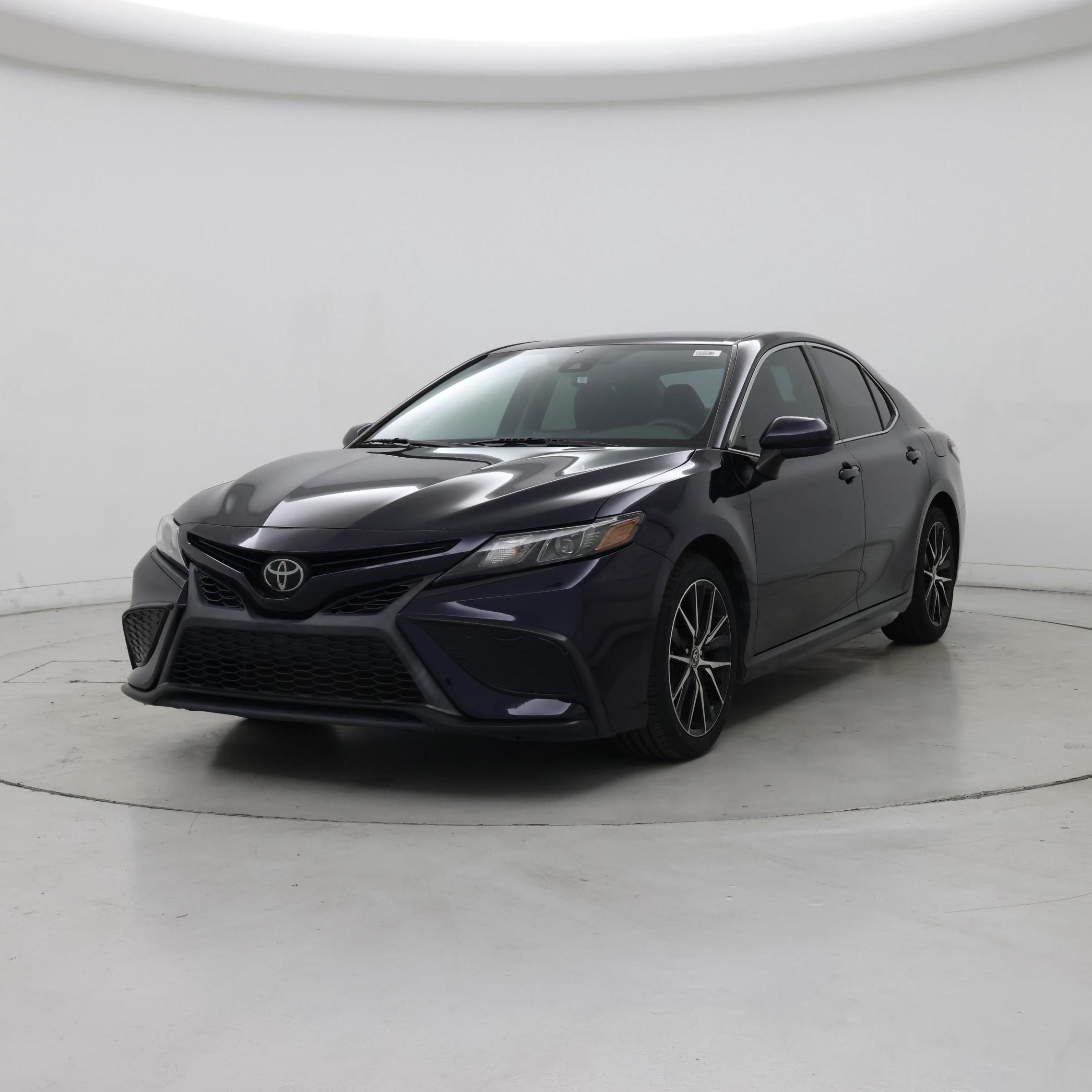 Thumbnail: 2021 Toyota Camry - 4