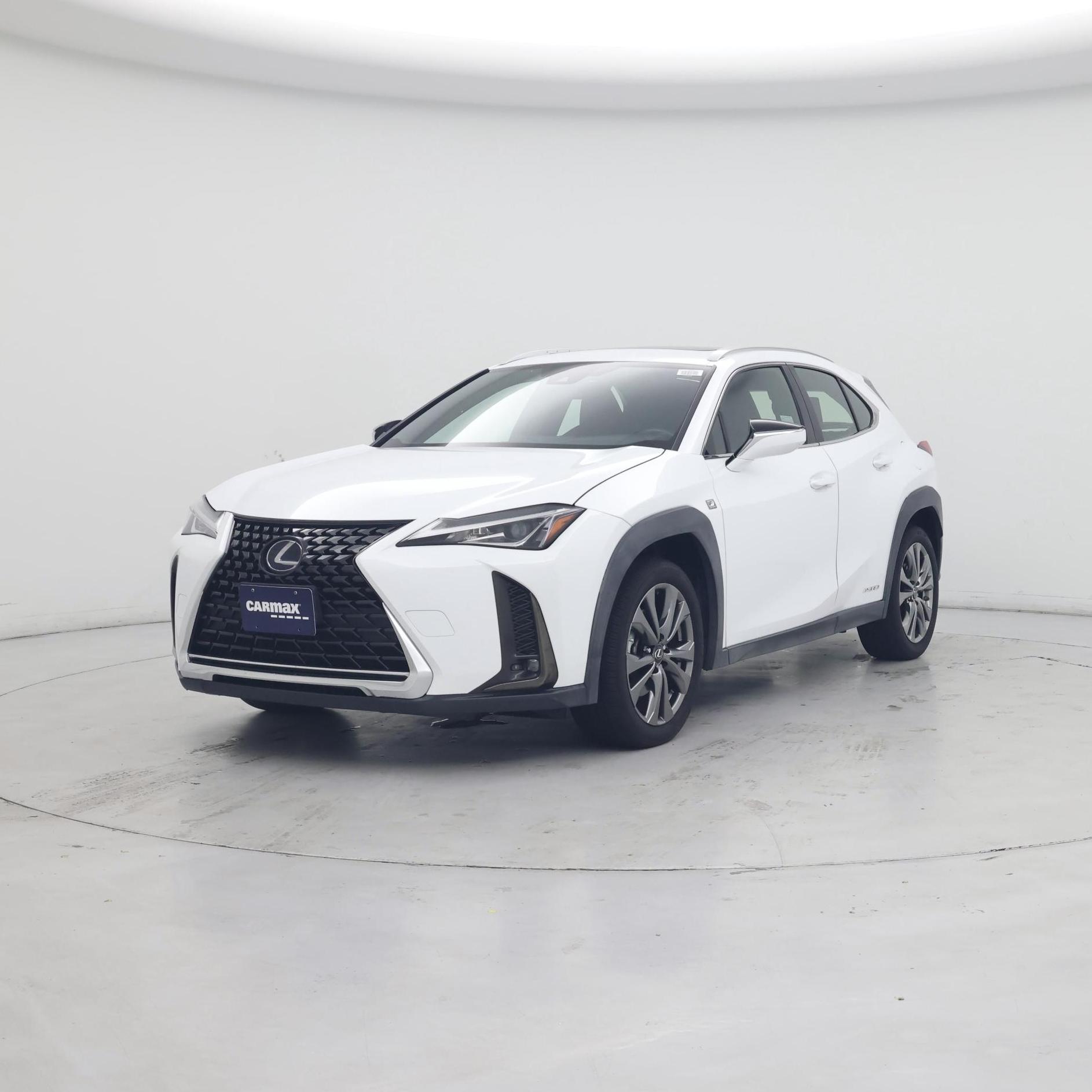 Thumbnail: 2019 Lexus UX - 4