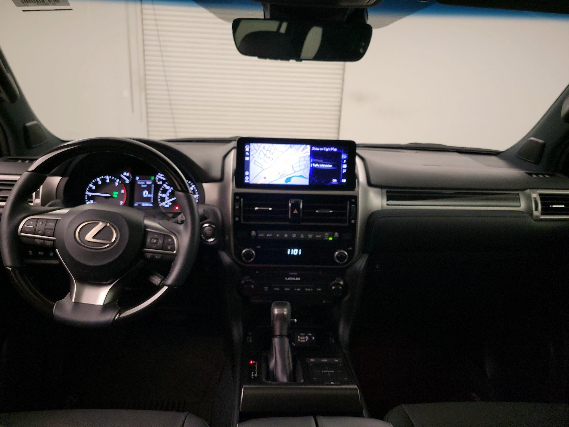 Thumbnail: 2023 Lexus GX - 9