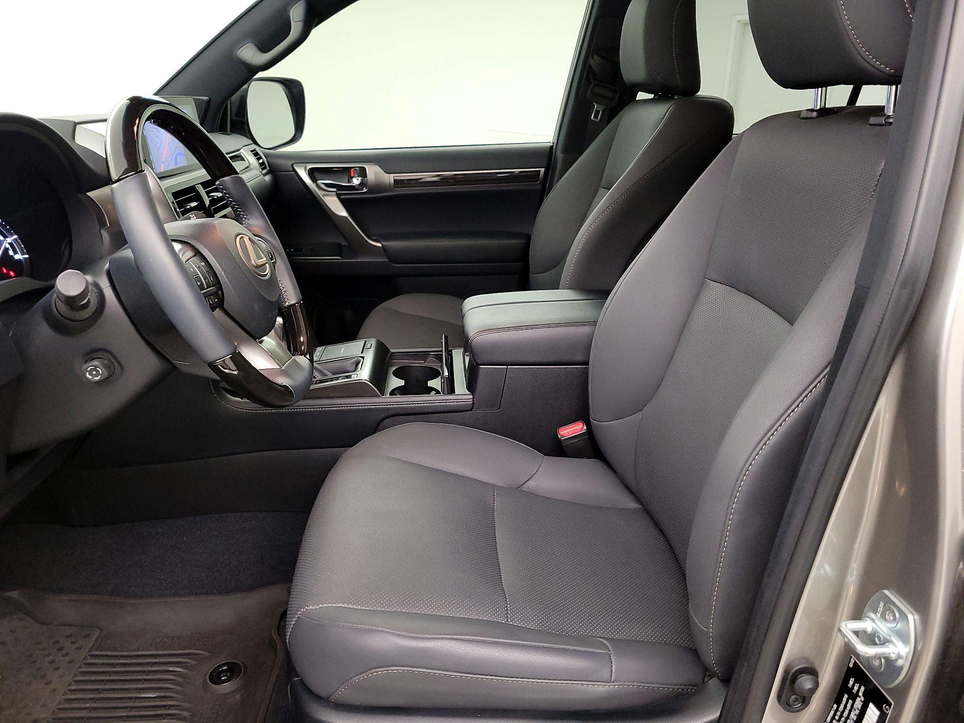 Thumbnail: 2023 Lexus GX - 11