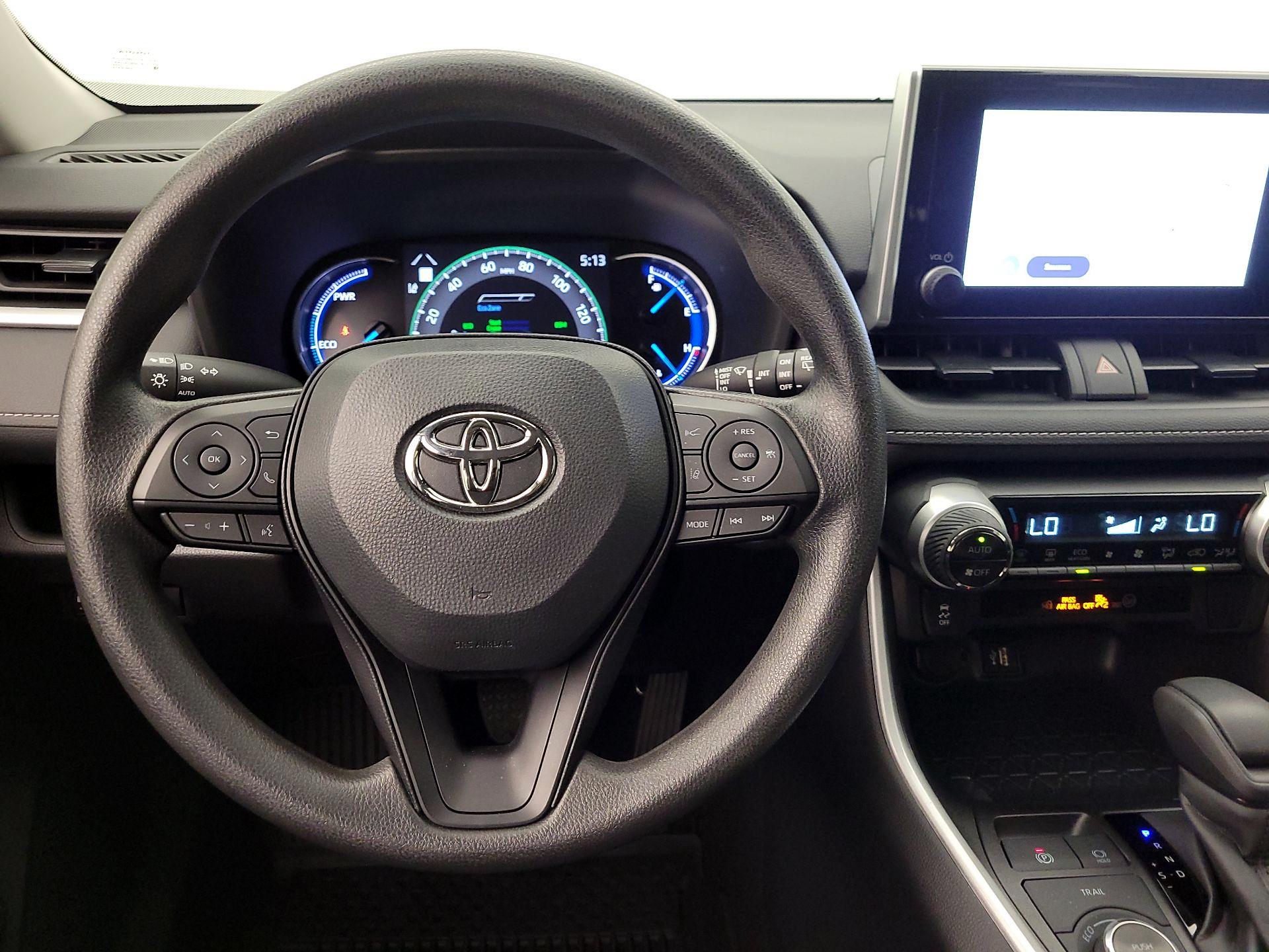 Thumbnail: 2025 Toyota RAV4 - 10
