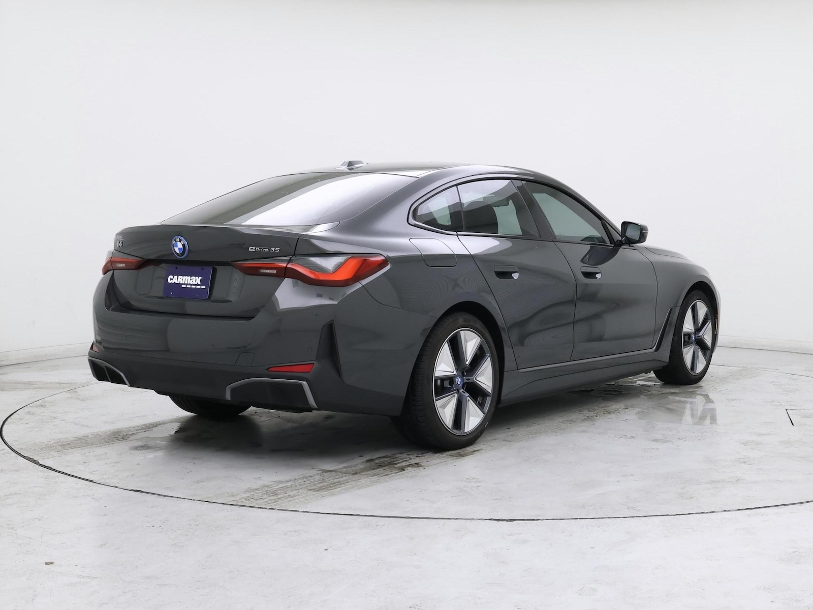 2023 BMW i4 35 - Photo 9