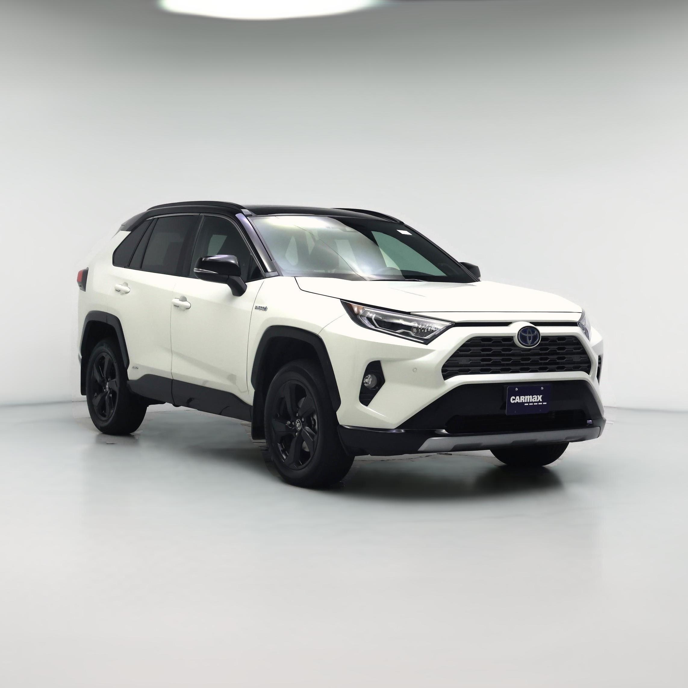 Thumbnail: 2021 Toyota RAV4 - 1