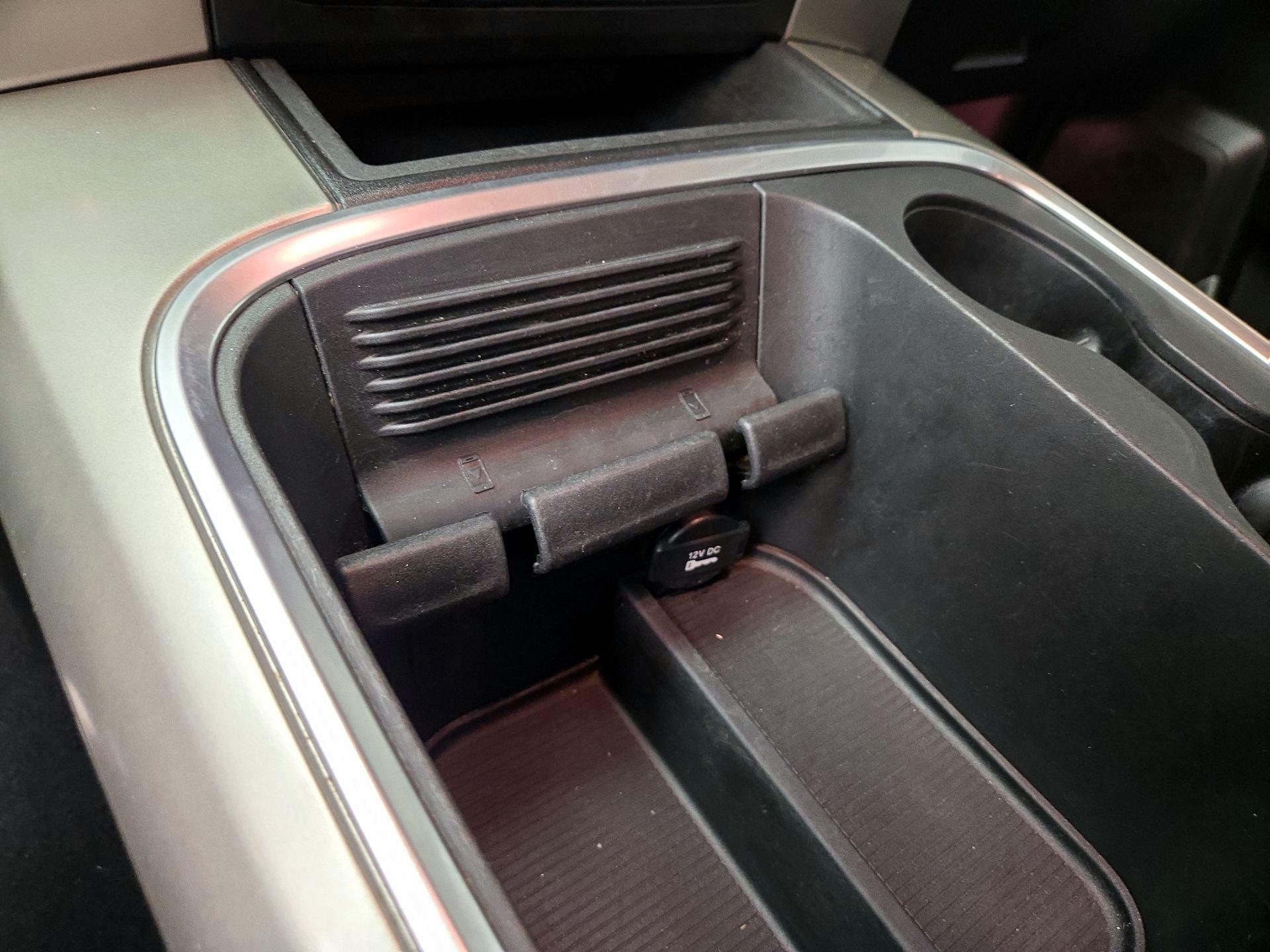 Thumbnail: 2019 RAM 1500 Classic - 18