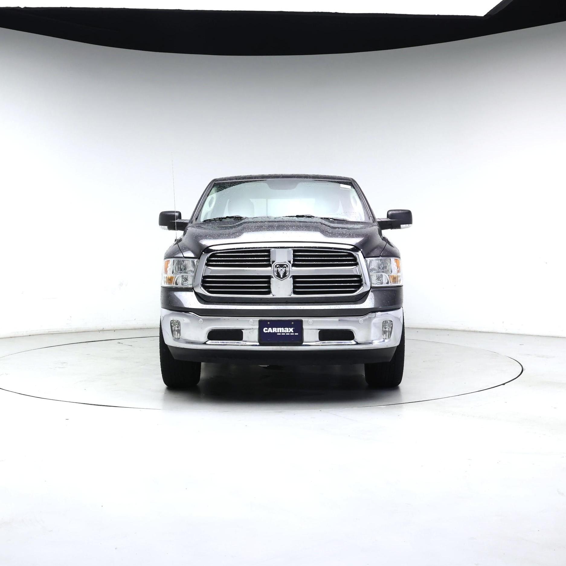 Thumbnail: 2019 RAM 1500 Classic - 5