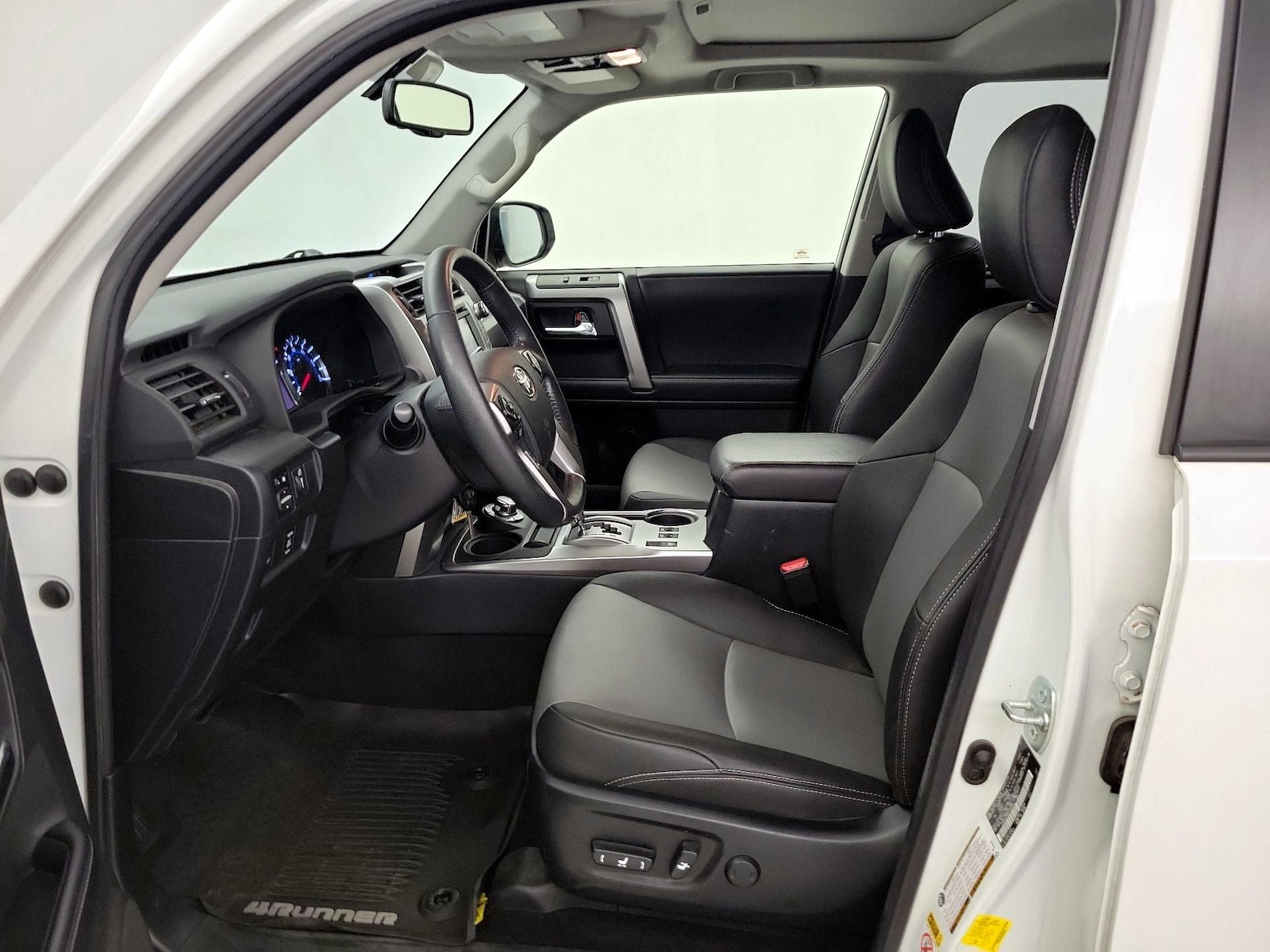 2019 Toyota 4Runner SR5 Premium - Photo 12