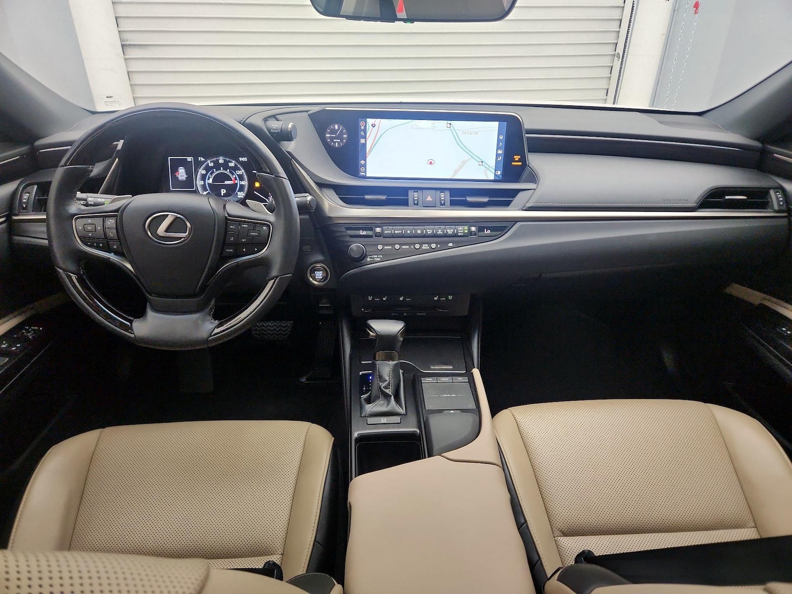 2020 Lexus ES 350 - Photo 10