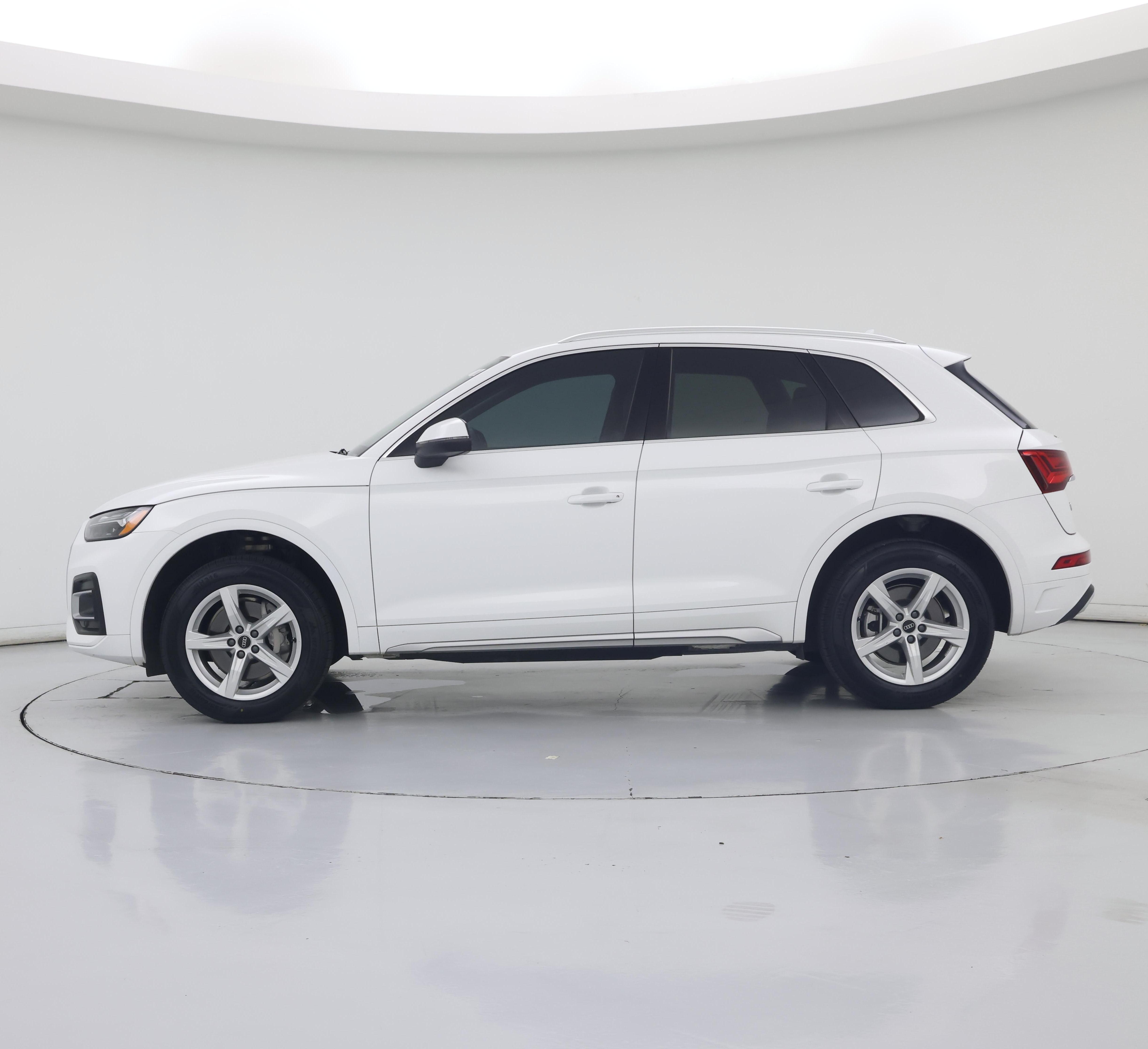 Thumbnail: 2024 Audi Q5 - 3