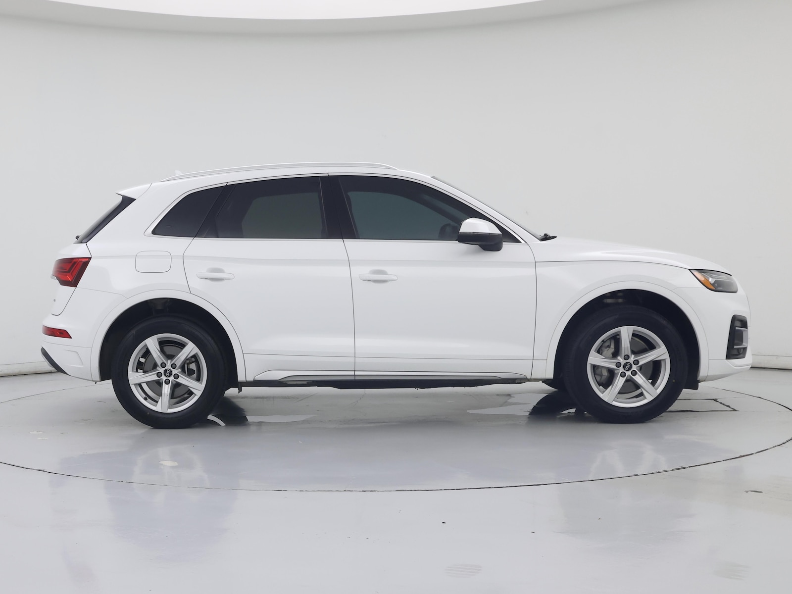 2024 Audi Q5 Premium - Photo 8